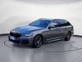 BMW 540 d xDrive Touring M Sportpaket Sport Aut. AHK Grijs - thumbnail 2