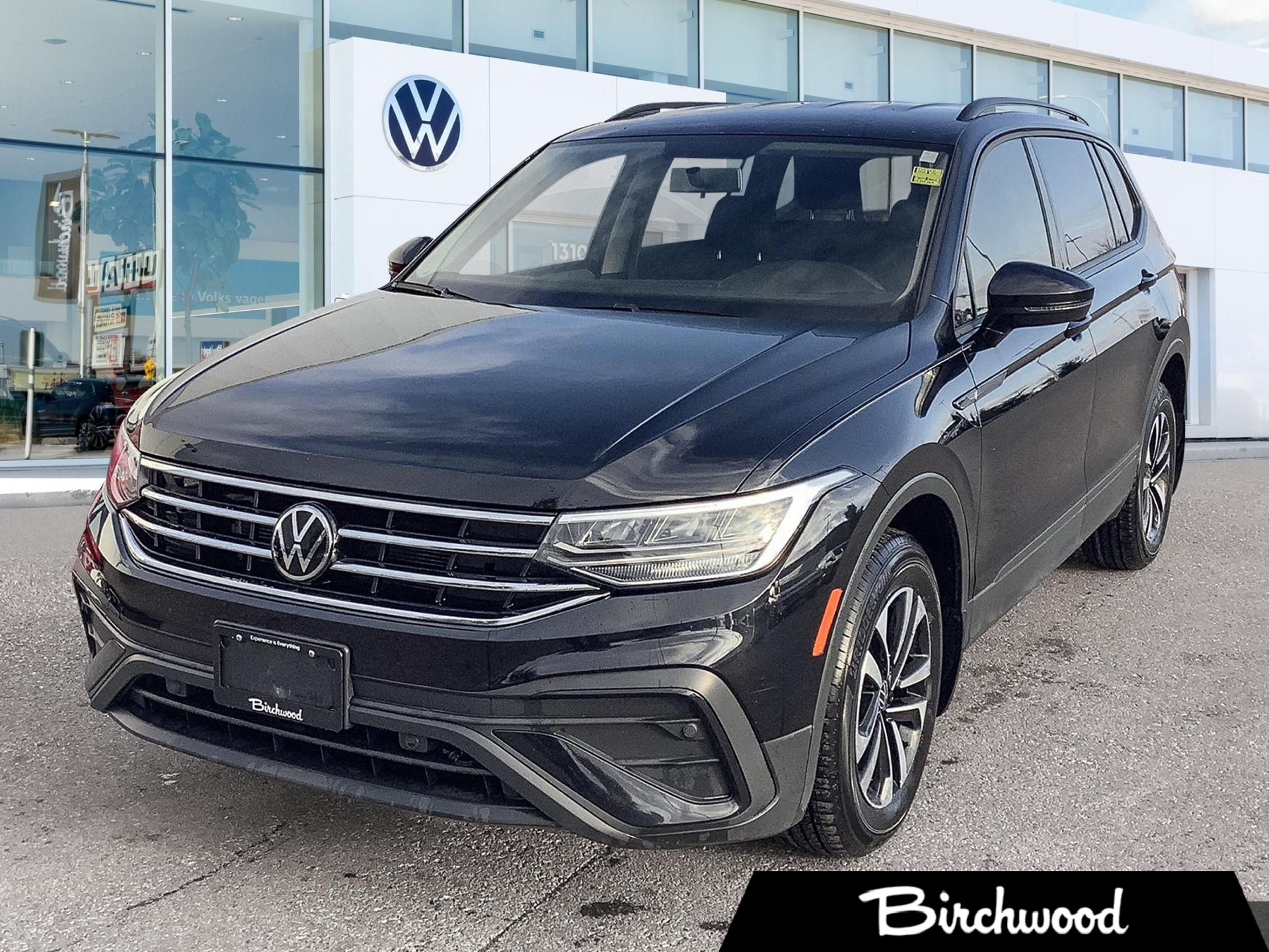 2022 Volkswagen Tiguan Trendline AWD | Local Vehicle | One Owner