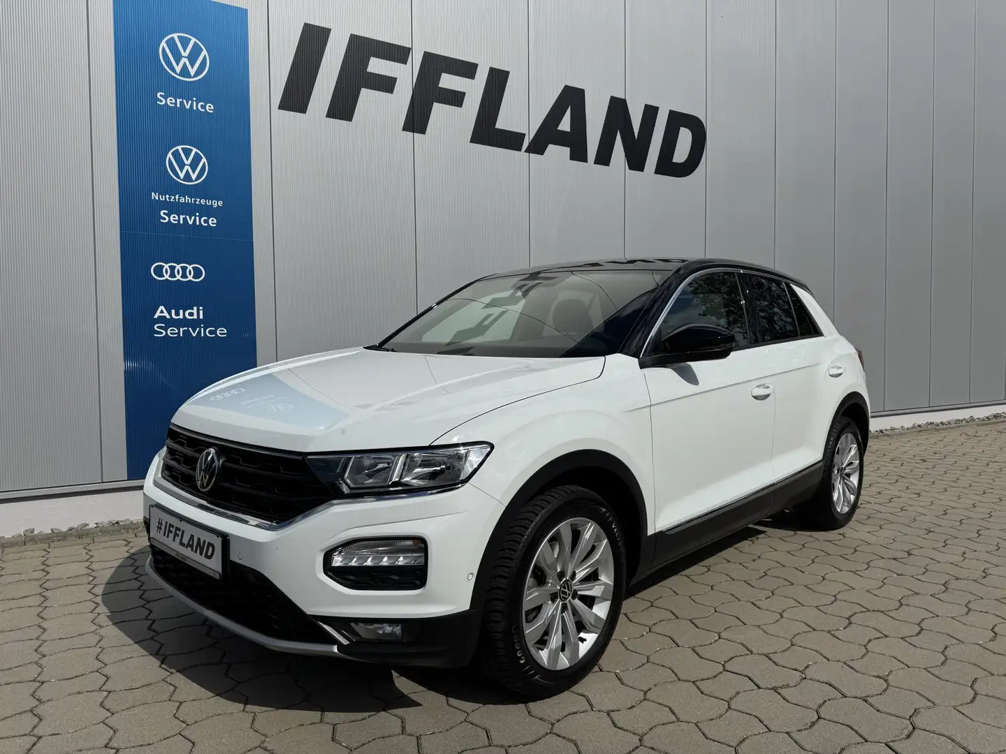 Volkswagen T-Roc 1.5 TSI*Sport*AHK*DSG*NAVI* Weiß - 1