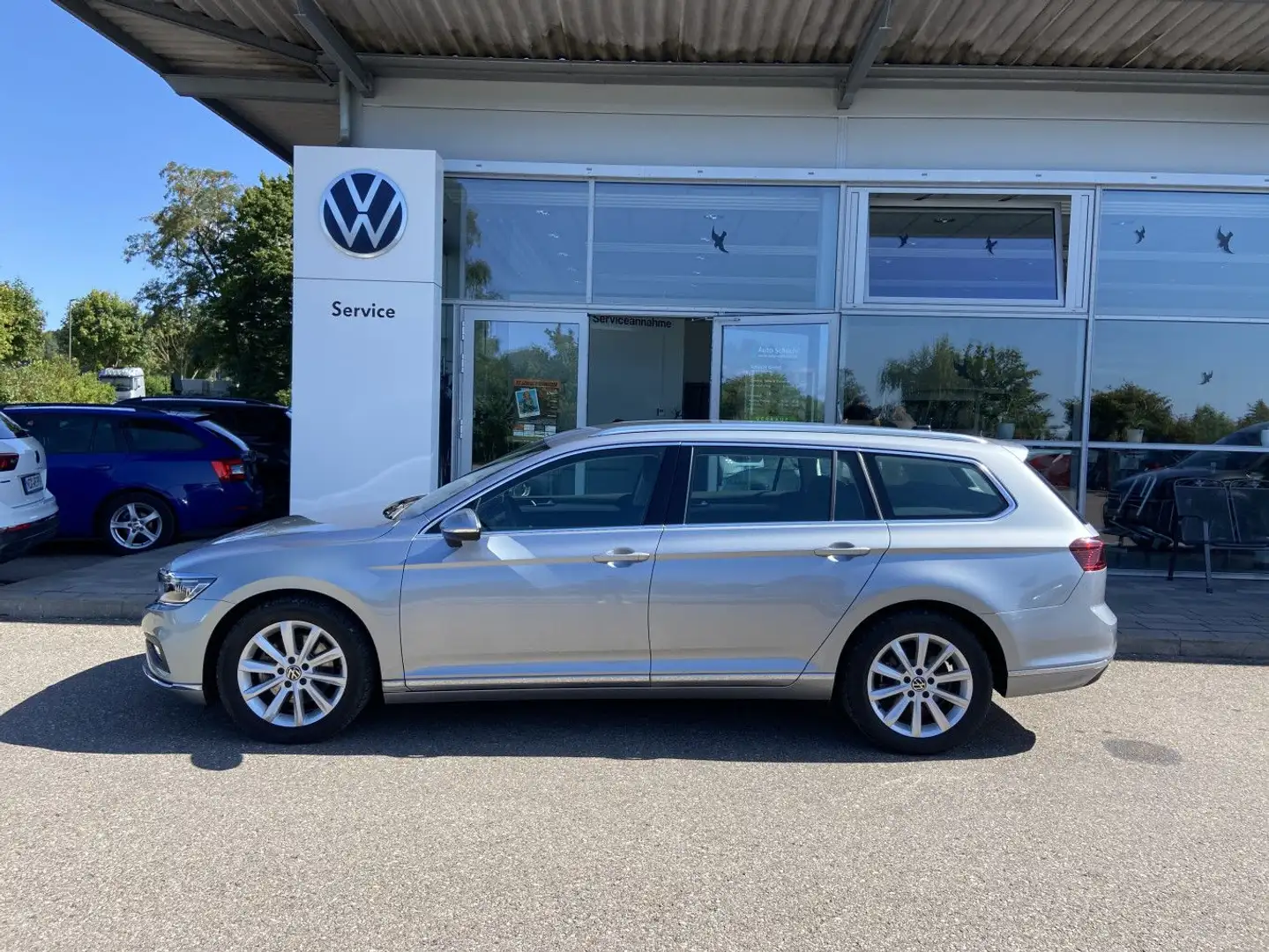 Volkswagen Passat Variant 1.5 TSI Elegance 17"+NAVI+LED-IQ. Silber - 2
