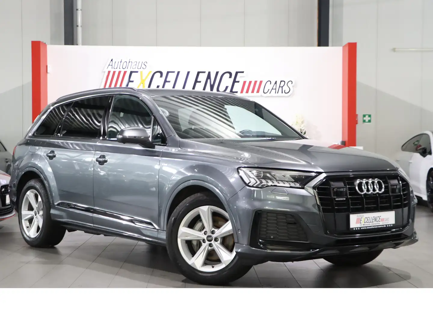 Audi Q7 50 TDI QUATTRO S-LINE SPORT PLUS BLACK / LUFT Grau - 1