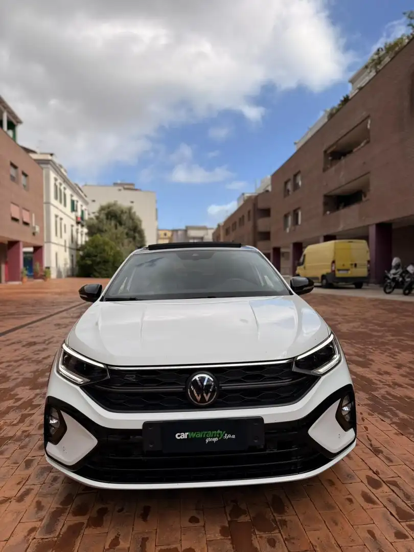Volkswagen Taigo Taigo 1.5 TSI ACT 150 CV DSG R-Line Weiß - 2