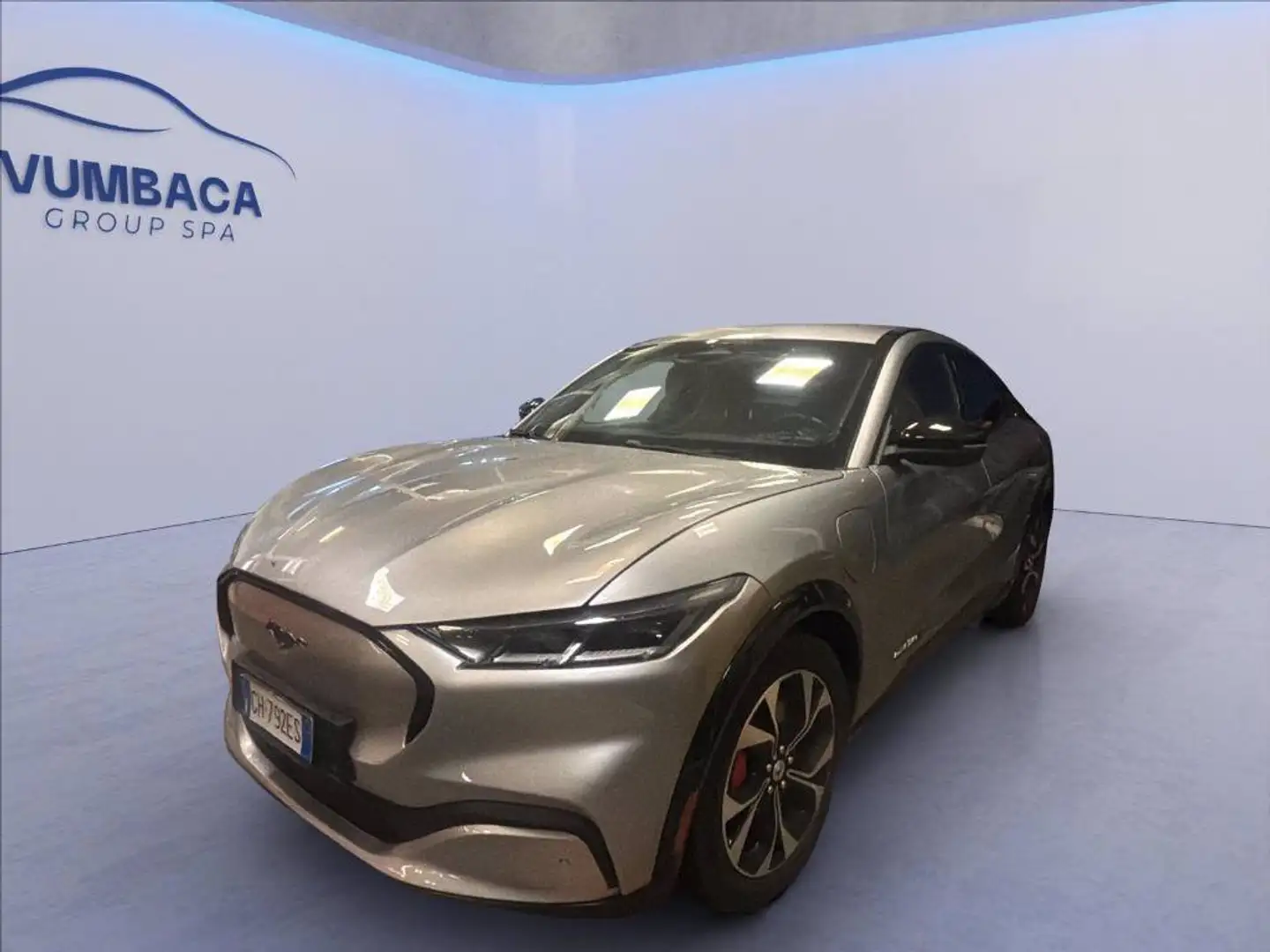 Ford Mustang Mach-E extended range First Edition awd 351cv auto Grigio - 1