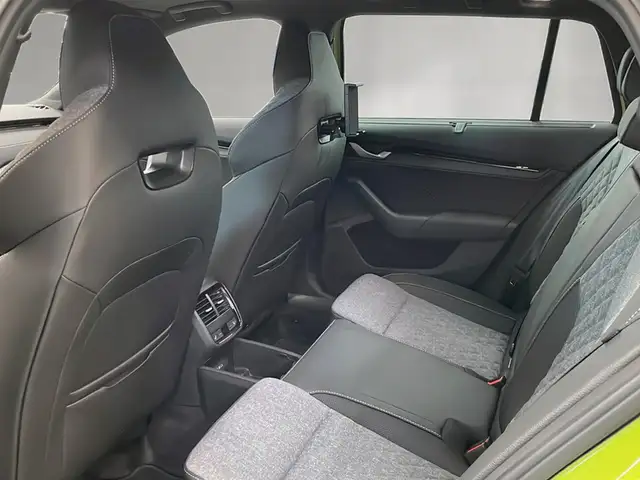 Skoda Octavia view 14