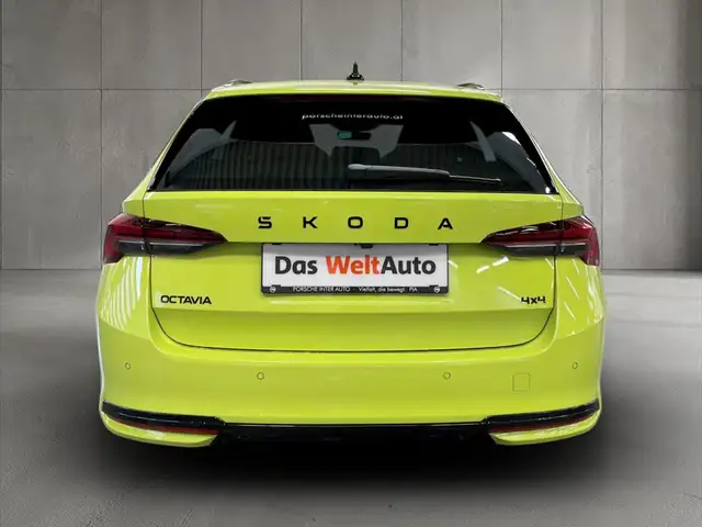 Skoda Octavia view 5