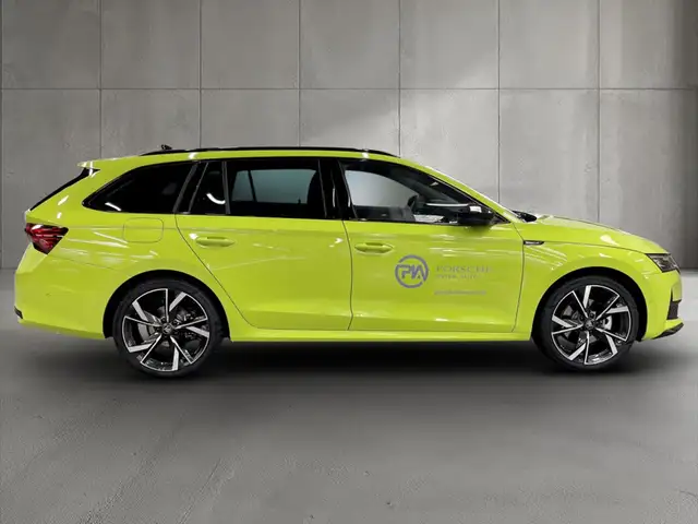 Skoda Octavia view 7