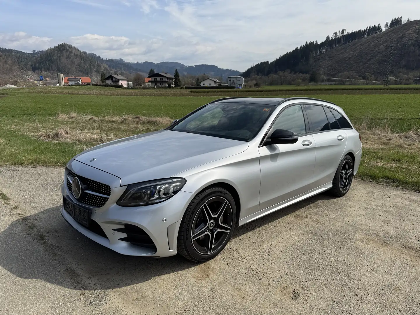 Mercedes-Benz C 220 d T-Modell, AMG, Multibeam, Distronic+, AHK, HUD Silber - 1