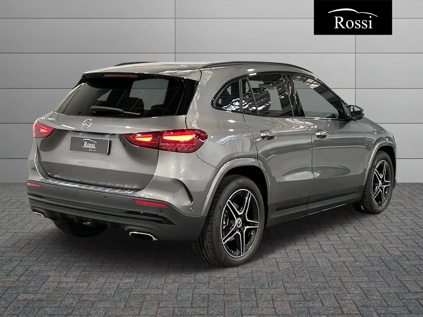 Mercedes-Benz GLA 200 d Automatic Grigio - 2