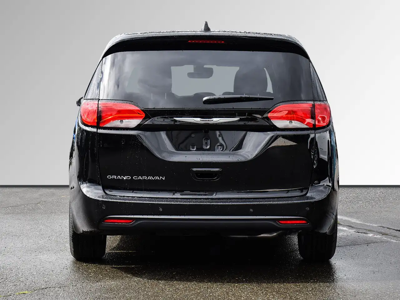 Chrysler Grand Caravan photo Chrysler Grand Caravan