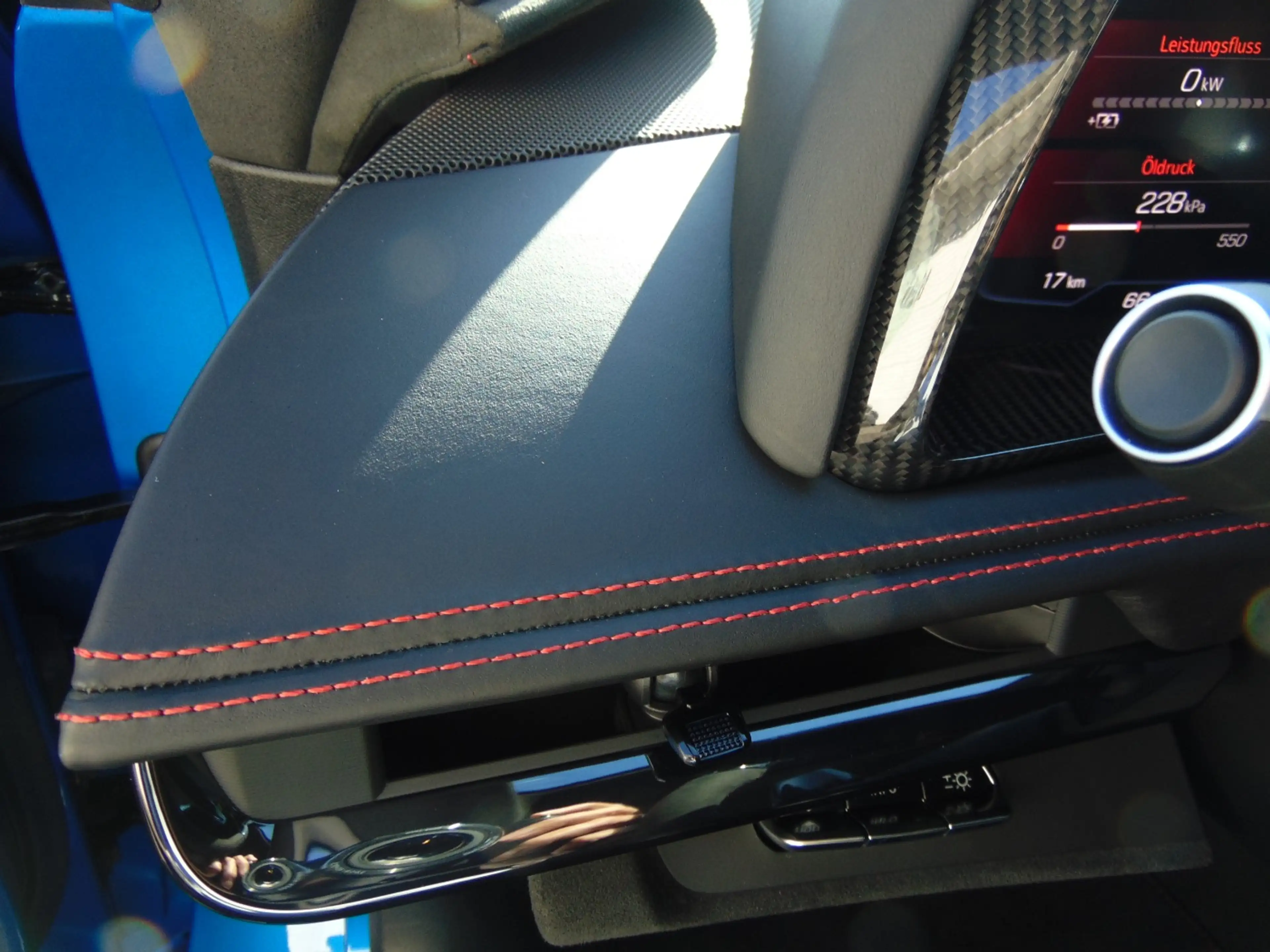 Corvette C8 E-Ray Cabrio Europamodell Front Lift — photo 19