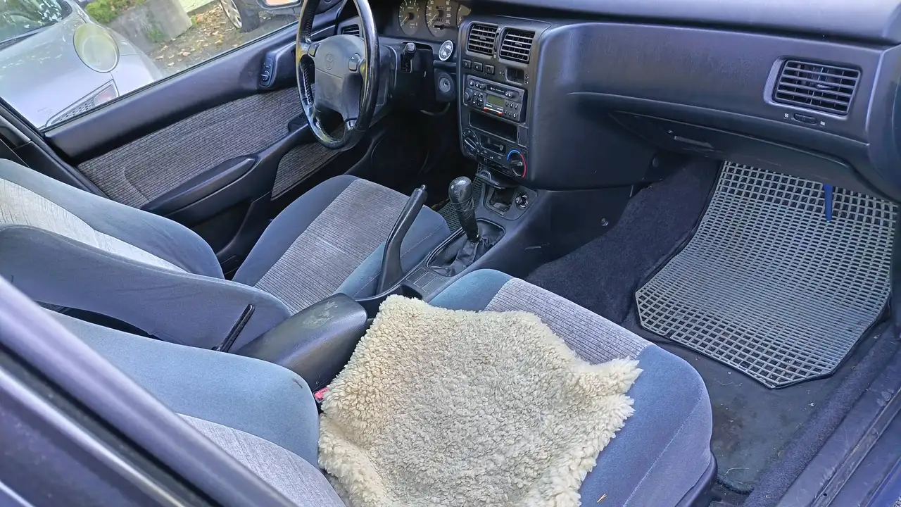 Toyota Carina Liftback 1.6 GLi Klima*, foto 10