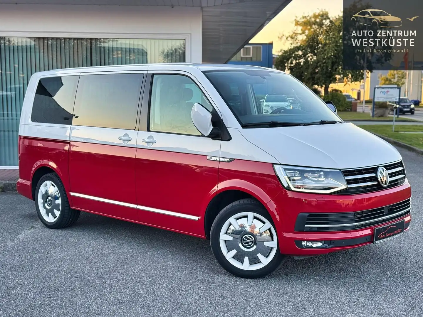 Volkswagen T6 Multivan GenerationSix Highline Bulli 7Sitze Weiß - 1