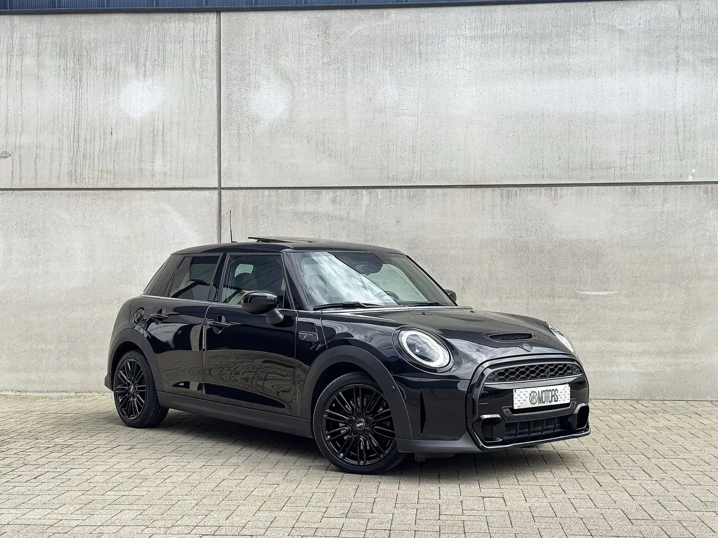 MINI Cooper S PANO*LEDER*FIRST OWNER*YOURS EDITION* Zwart - 1