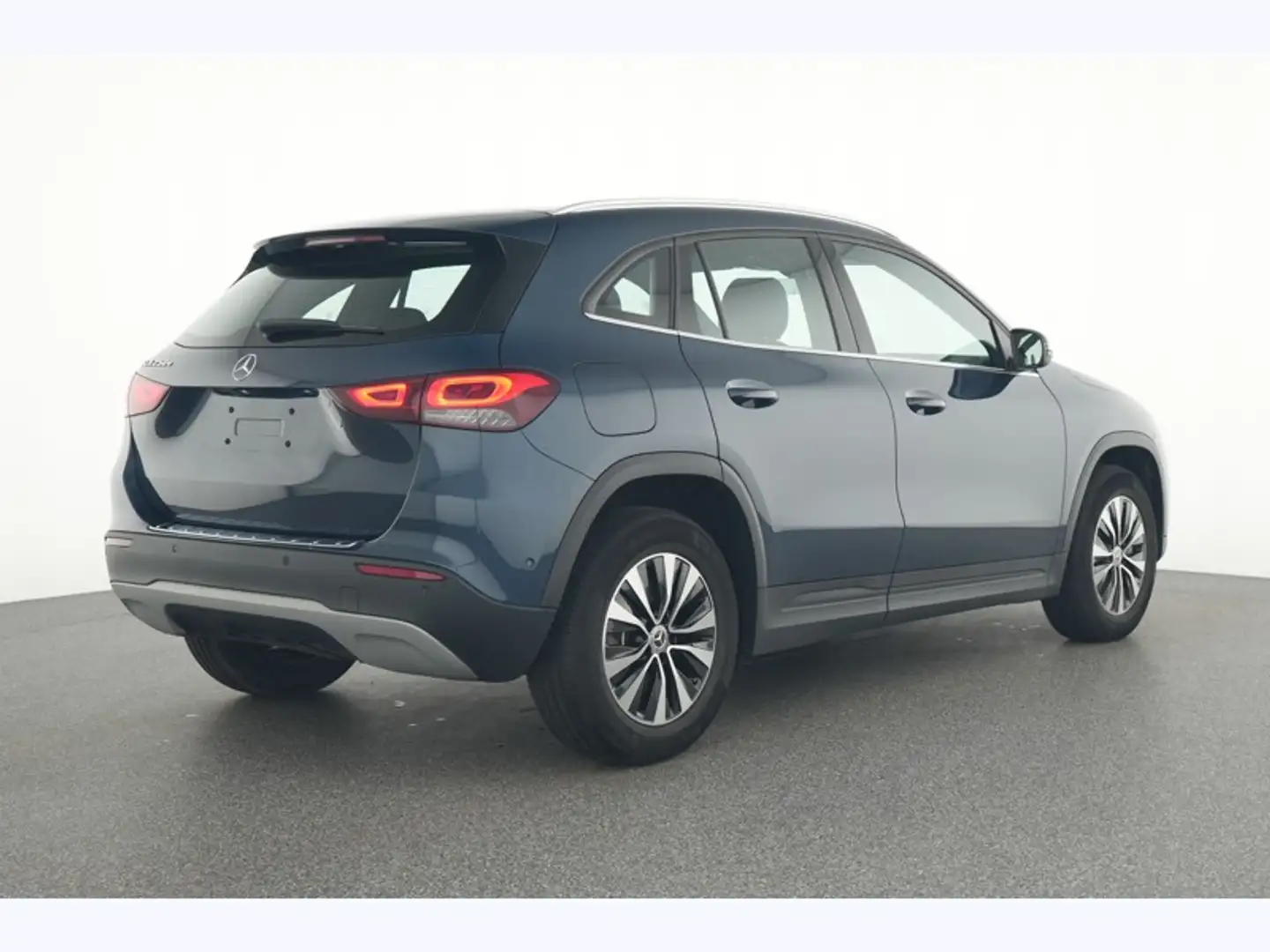 Mercedes-Benz GLA 250 250 e Busines Line - 2