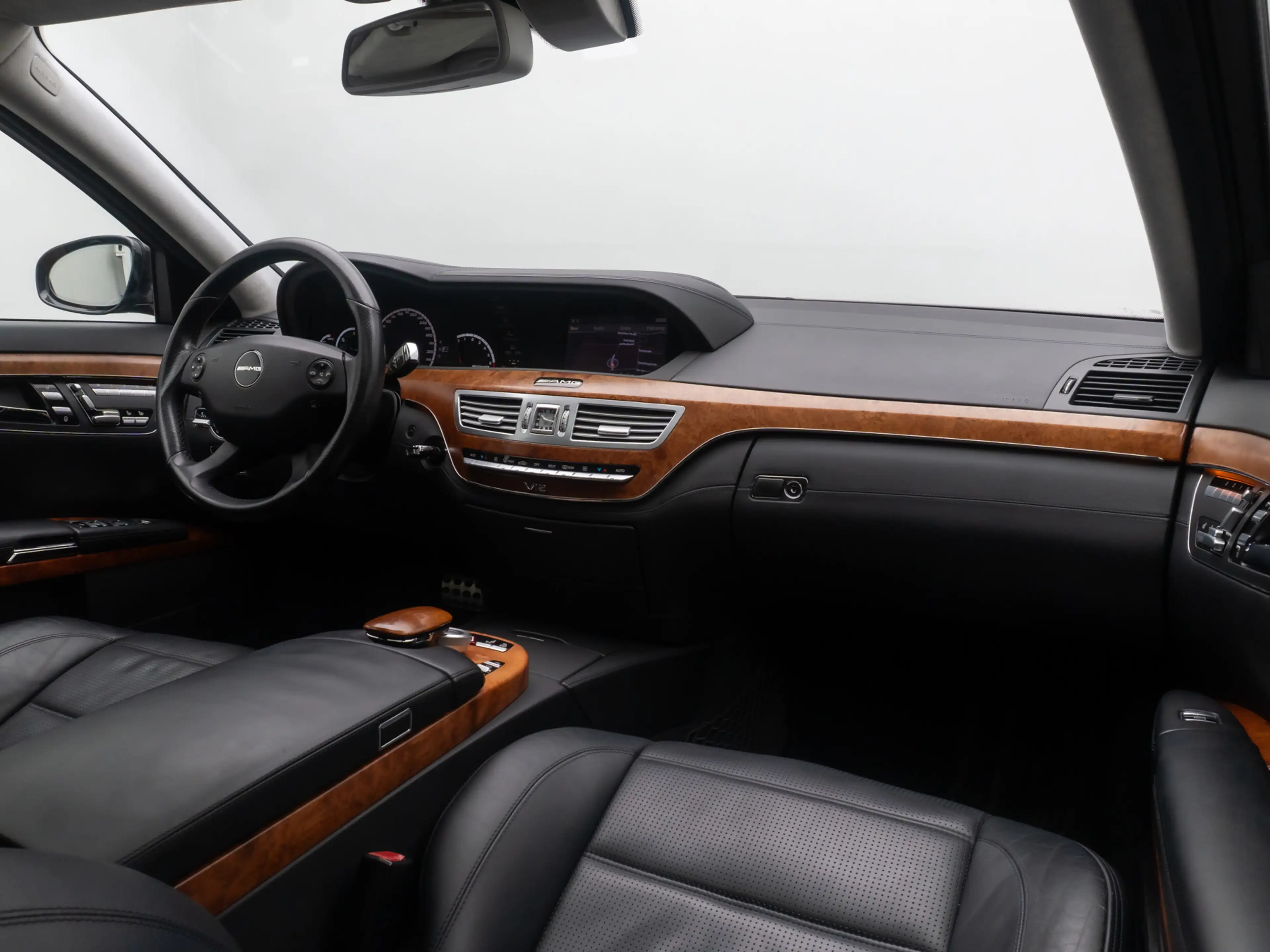 Mercedes-Benz S 65 AMG Long Massage BiXenon Kamera GSD 20Voll — photo 38