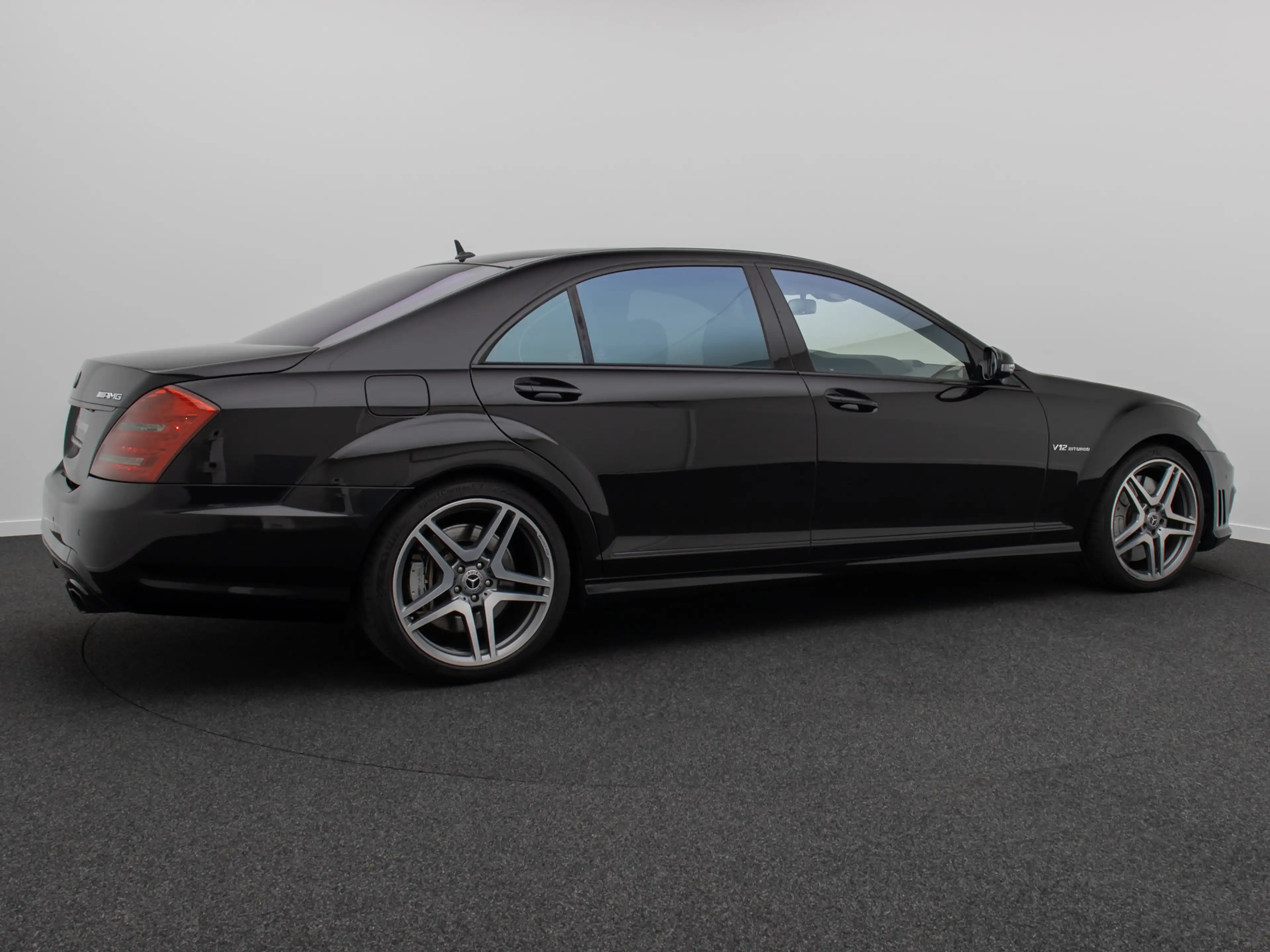 Mercedes-Benz S 65 AMG Long Massage BiXenon Kamera GSD 20Voll — photo 6