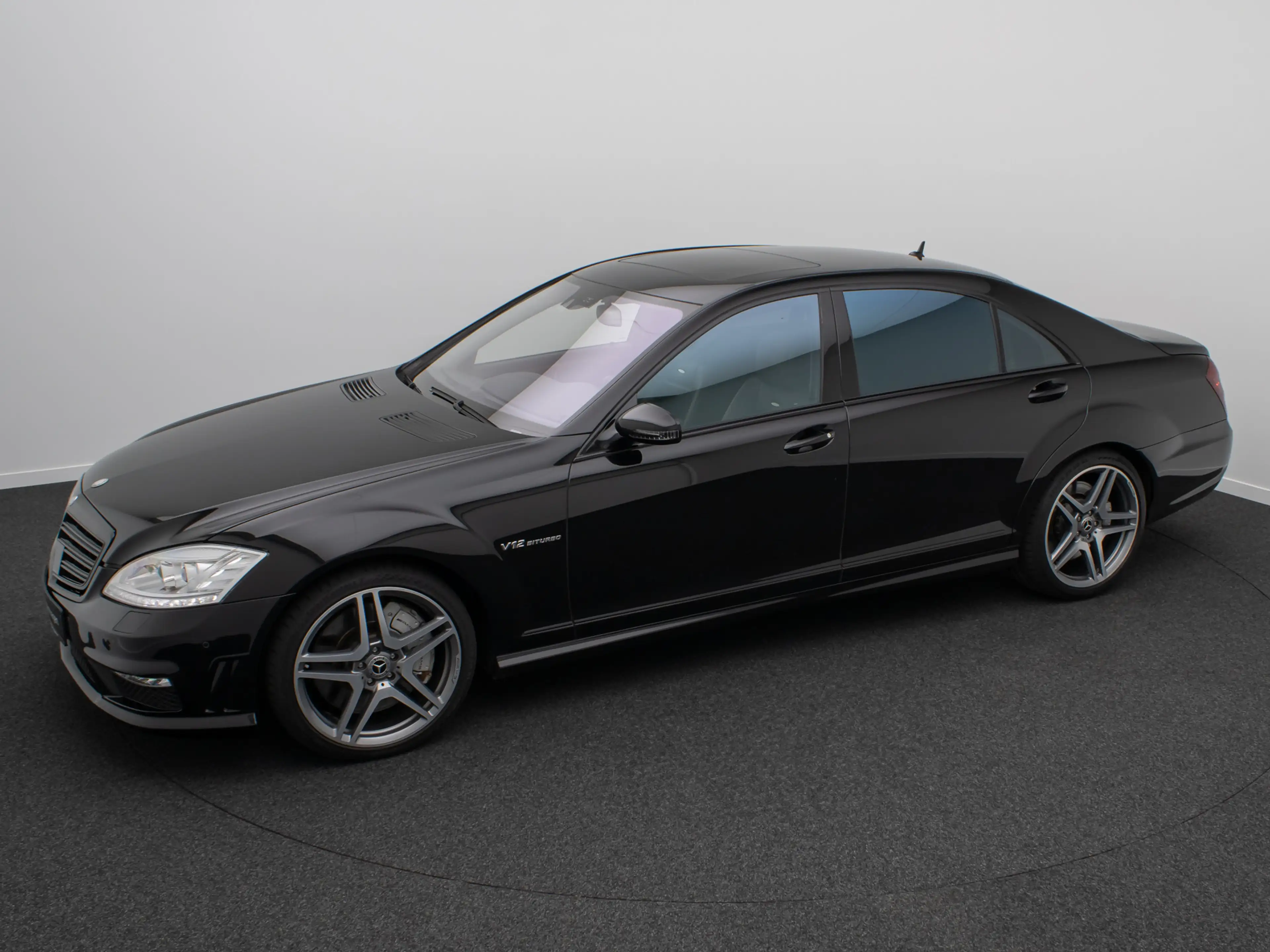 Mercedes-Benz S 65 AMG Long Massage BiXenon Kamera GSD 20Voll — photo 12