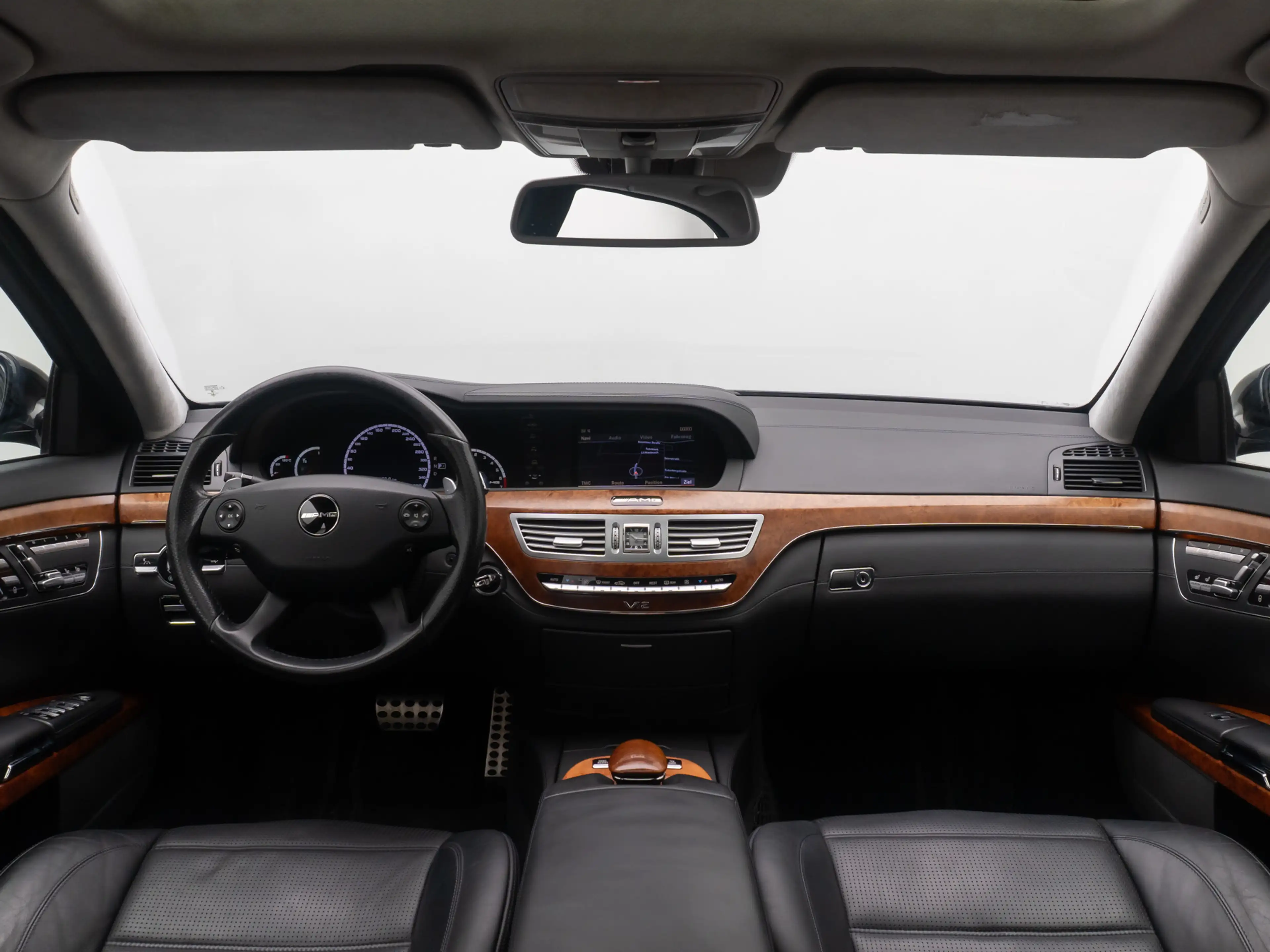 Mercedes-Benz S 65 AMG Long Massage BiXenon Kamera GSD 20Voll — photo 37