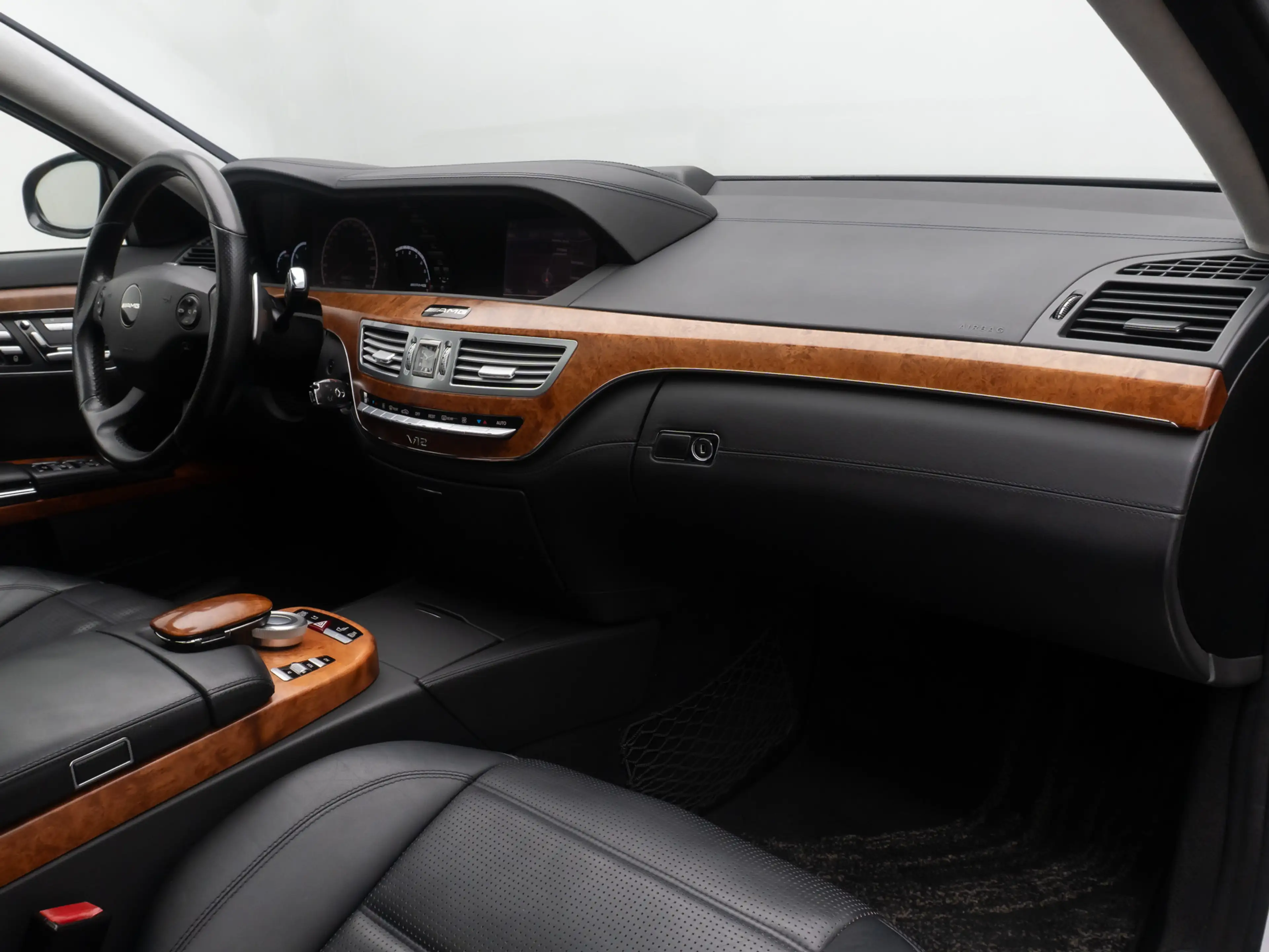 Mercedes-Benz S 65 AMG Long Massage BiXenon Kamera GSD 20Voll — photo 23