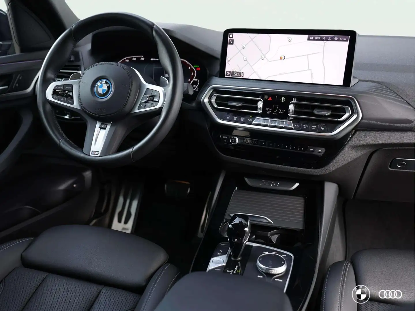 BMW X3 xDr30e M SPORT / HIFI / STUURVW / PARKASSIST / 19" Noir - 2
