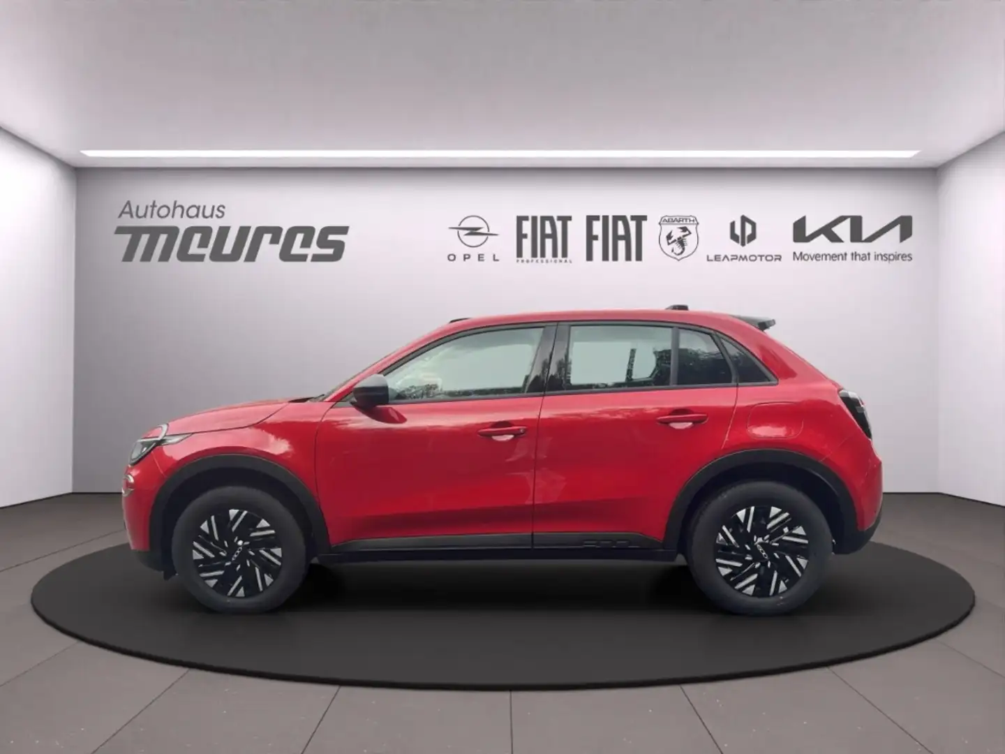 Fiat 600 Hybrid 110 PS, 6-Gang Automatik, Klima, Voll-LED, Roşu - 2