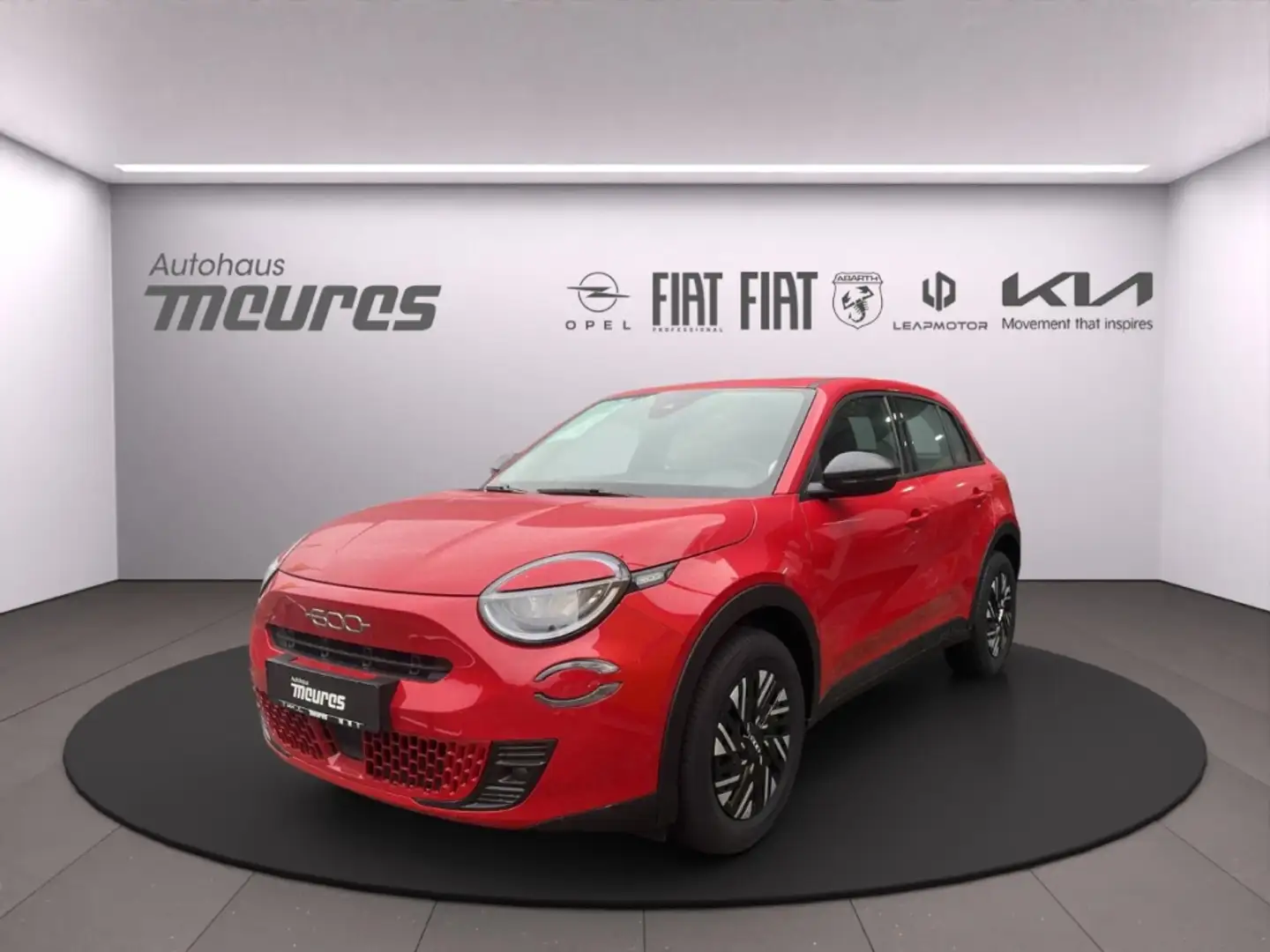 Fiat 600 Hybrid 110 PS, 6-Gang Automatik, Klima, Voll-LED, Roşu - 1