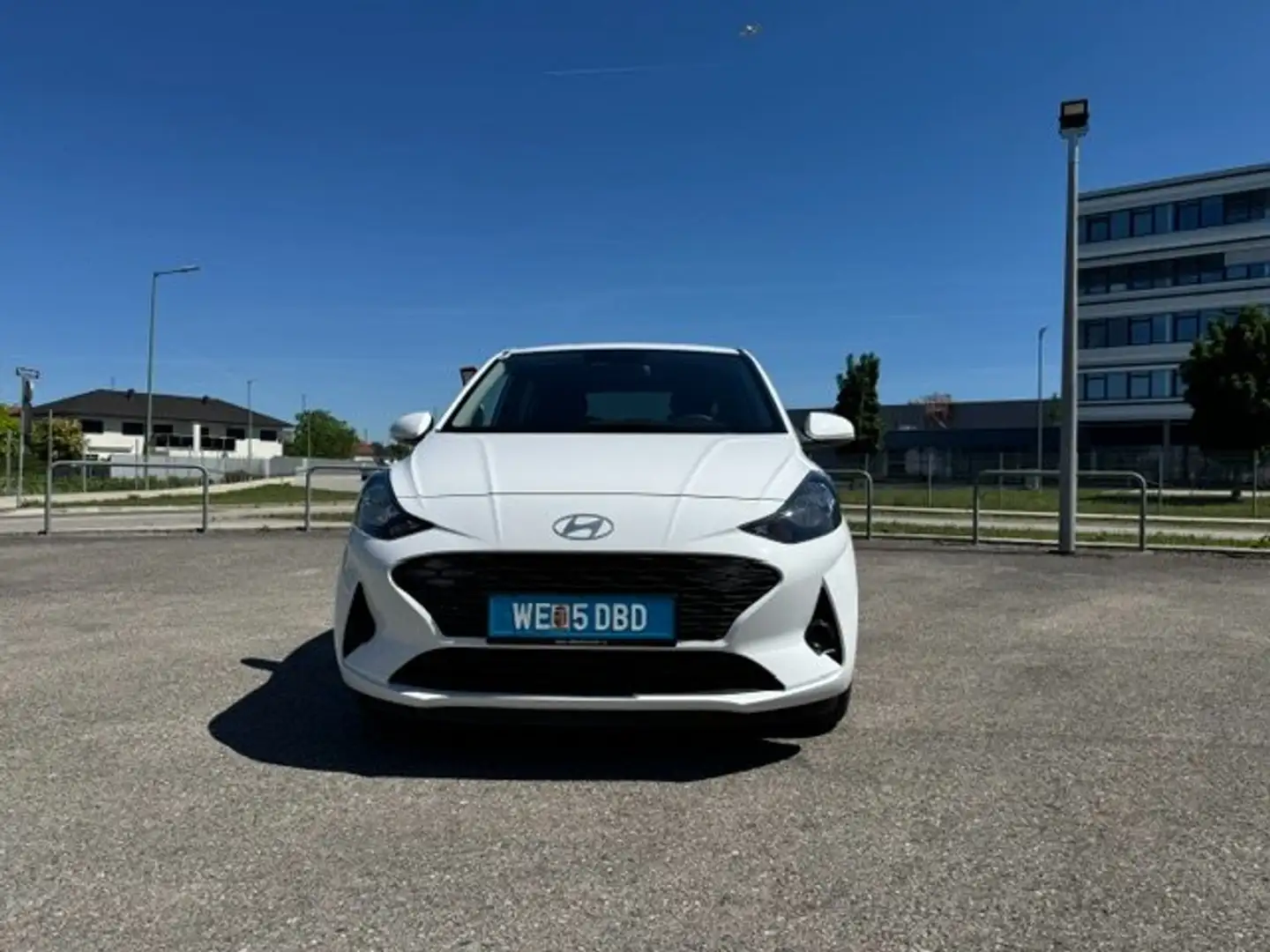 Hyundai i10 Select Weiß - 2