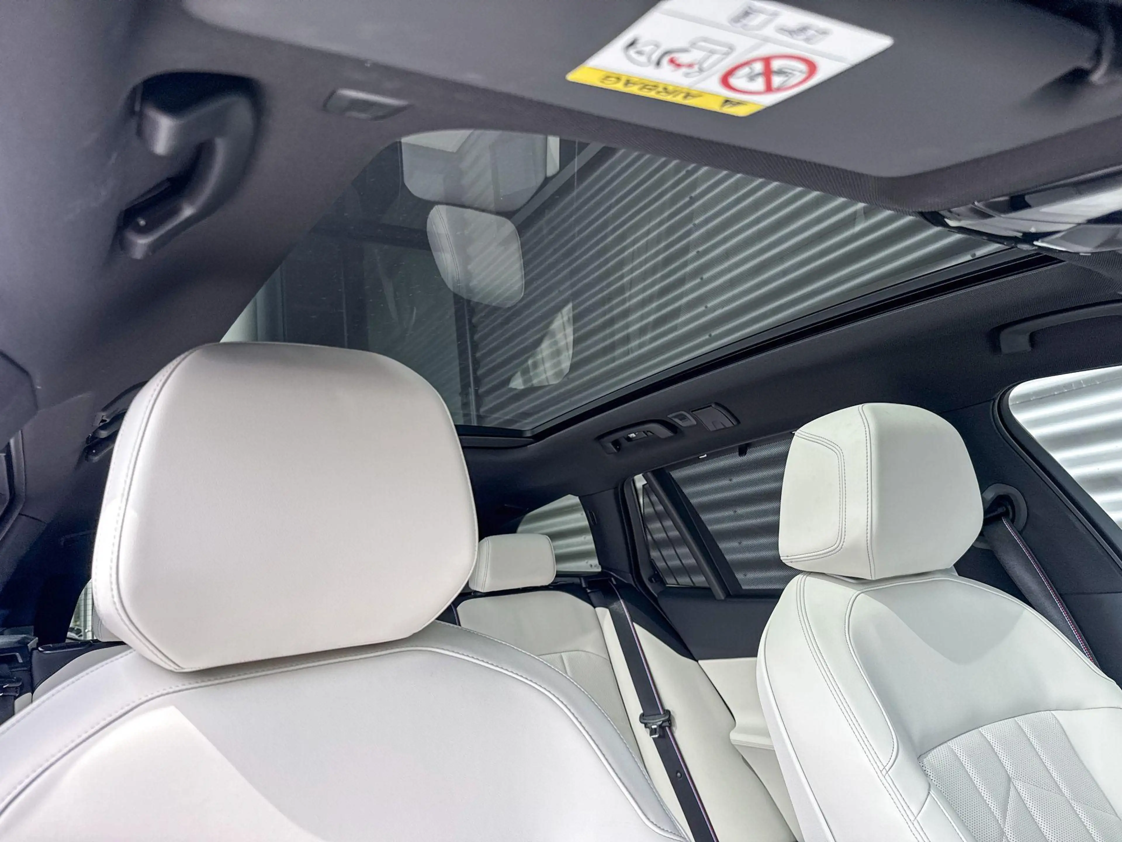 BMW 550 5 Serie Touring 550e xDrive — photo 7