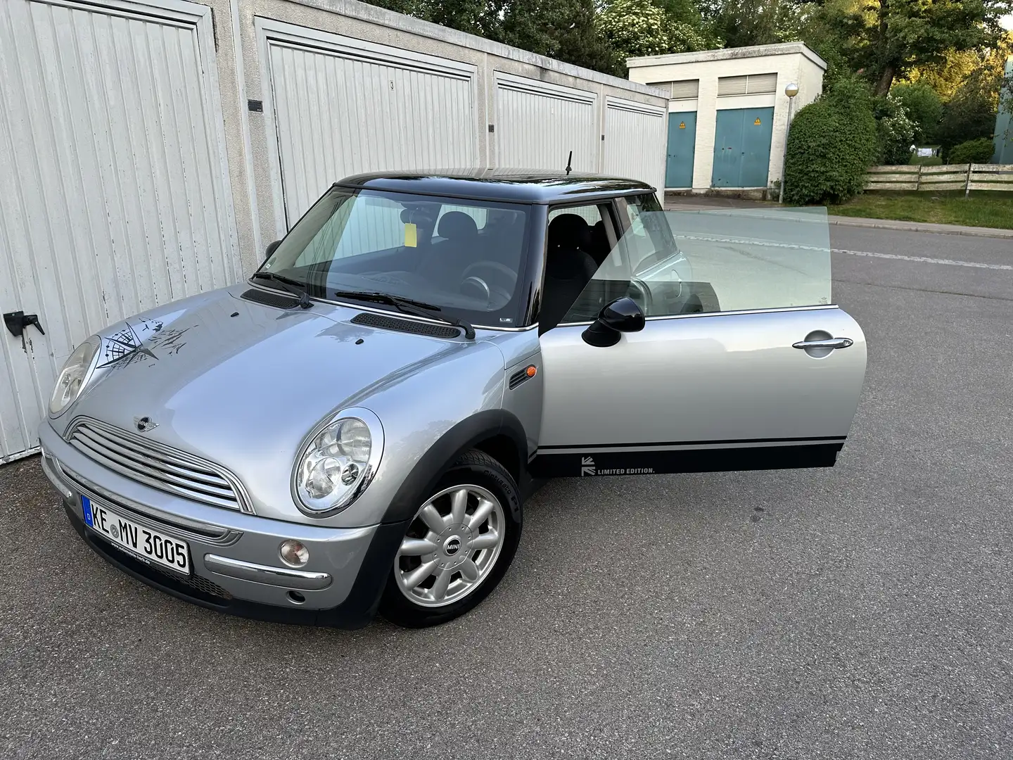 MINI Cooper - 1