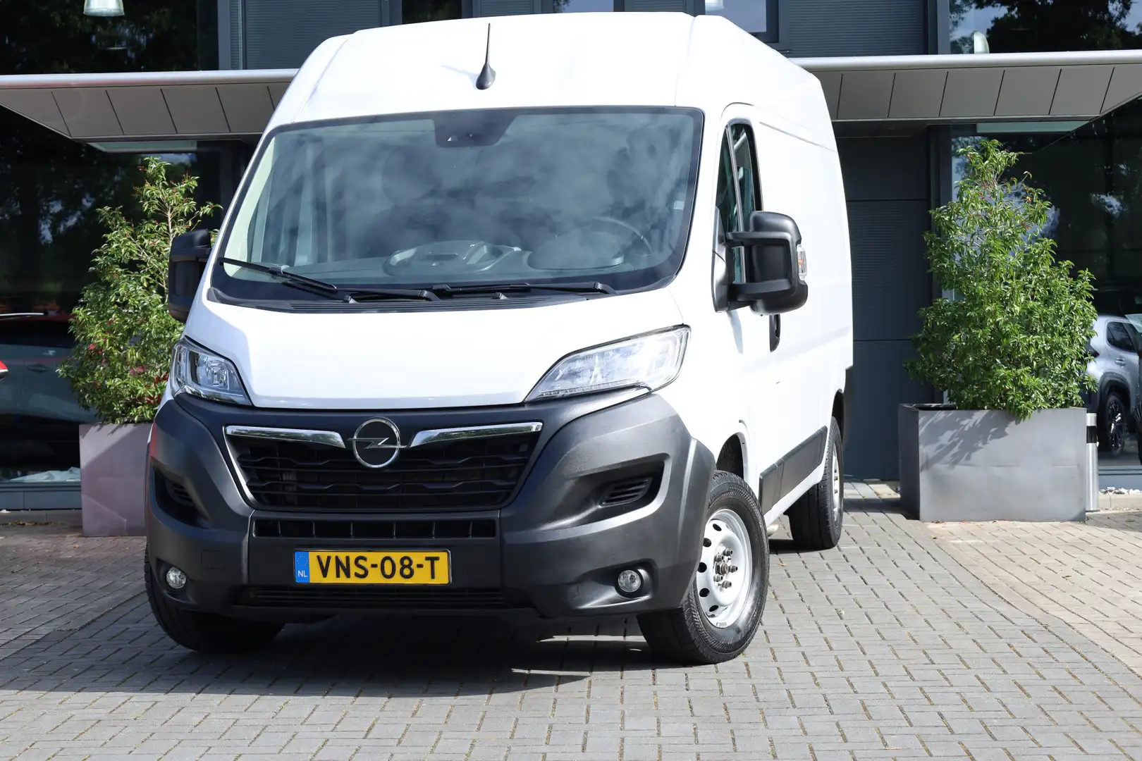Opel Movano 2.2D 140pk L2H2 Edition | Nw model | Navi | Airco Blanc - 1