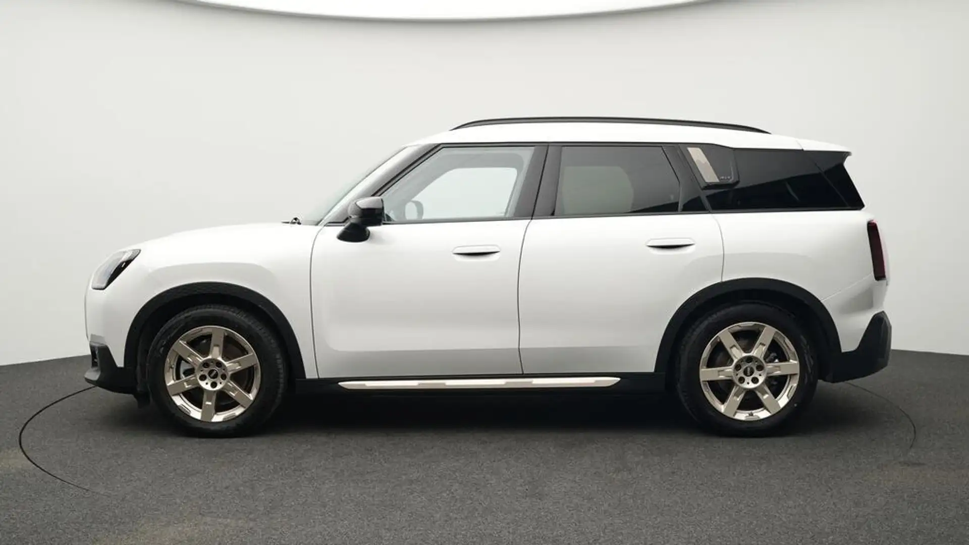 MINI Countryman SE All4 Favoured Trim Blanc - 2