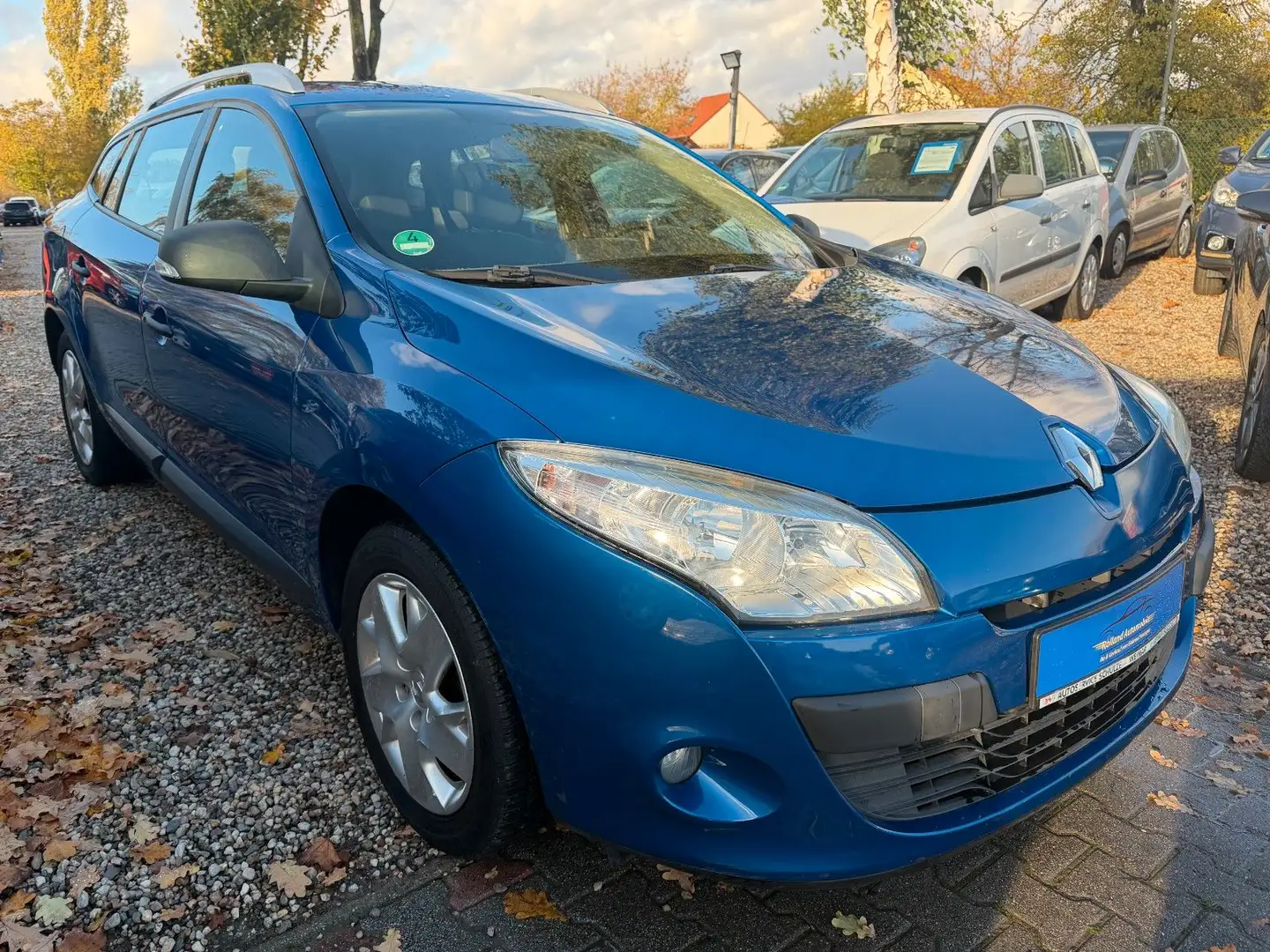 Renault Megane TomTom*2.HD*Klima*SHZ*Navi*TÜV NEU Blau - 2