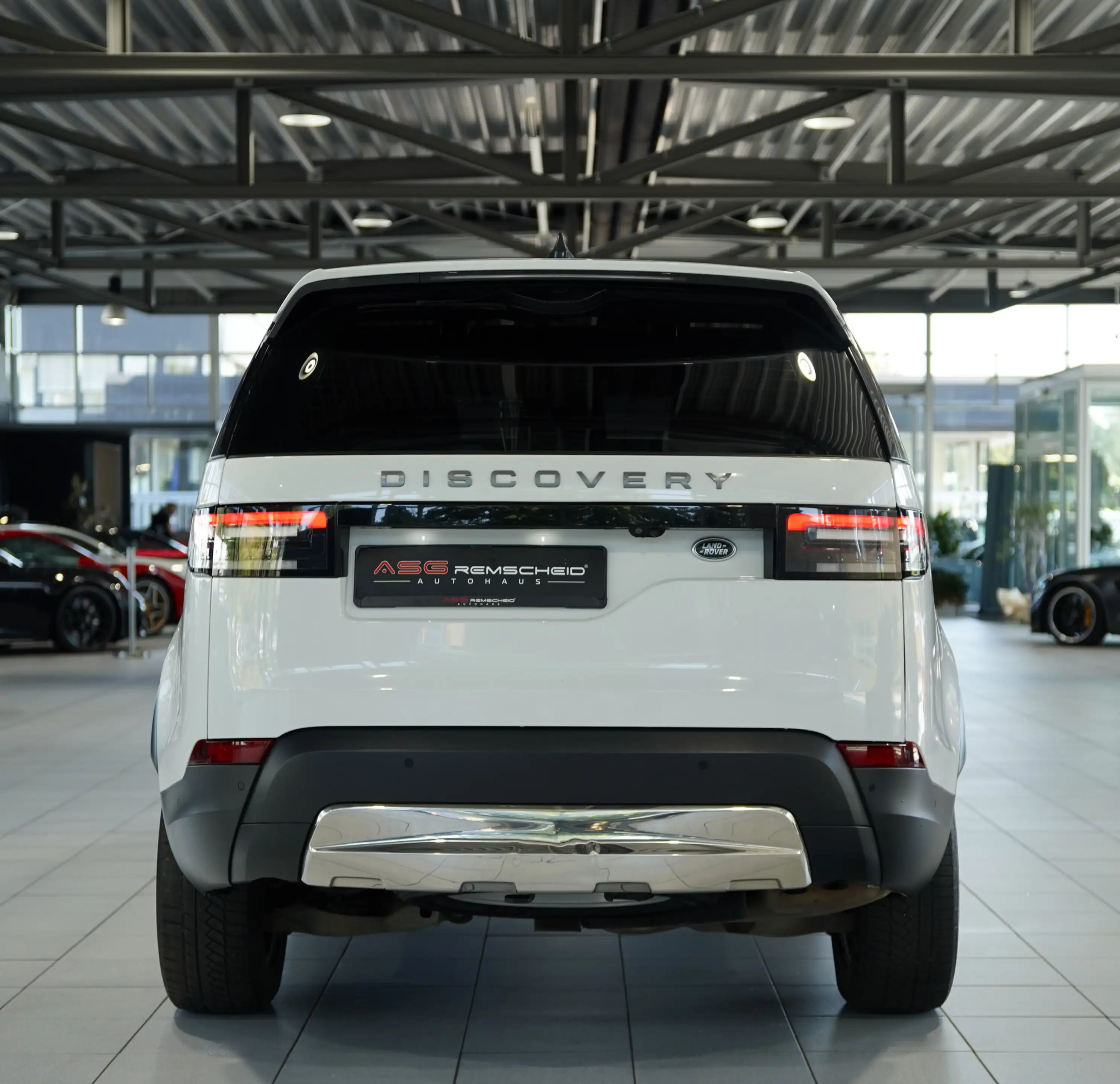Land Rover Discovery S SD4 *Standheizung *Kamera *AHK * — photo 8