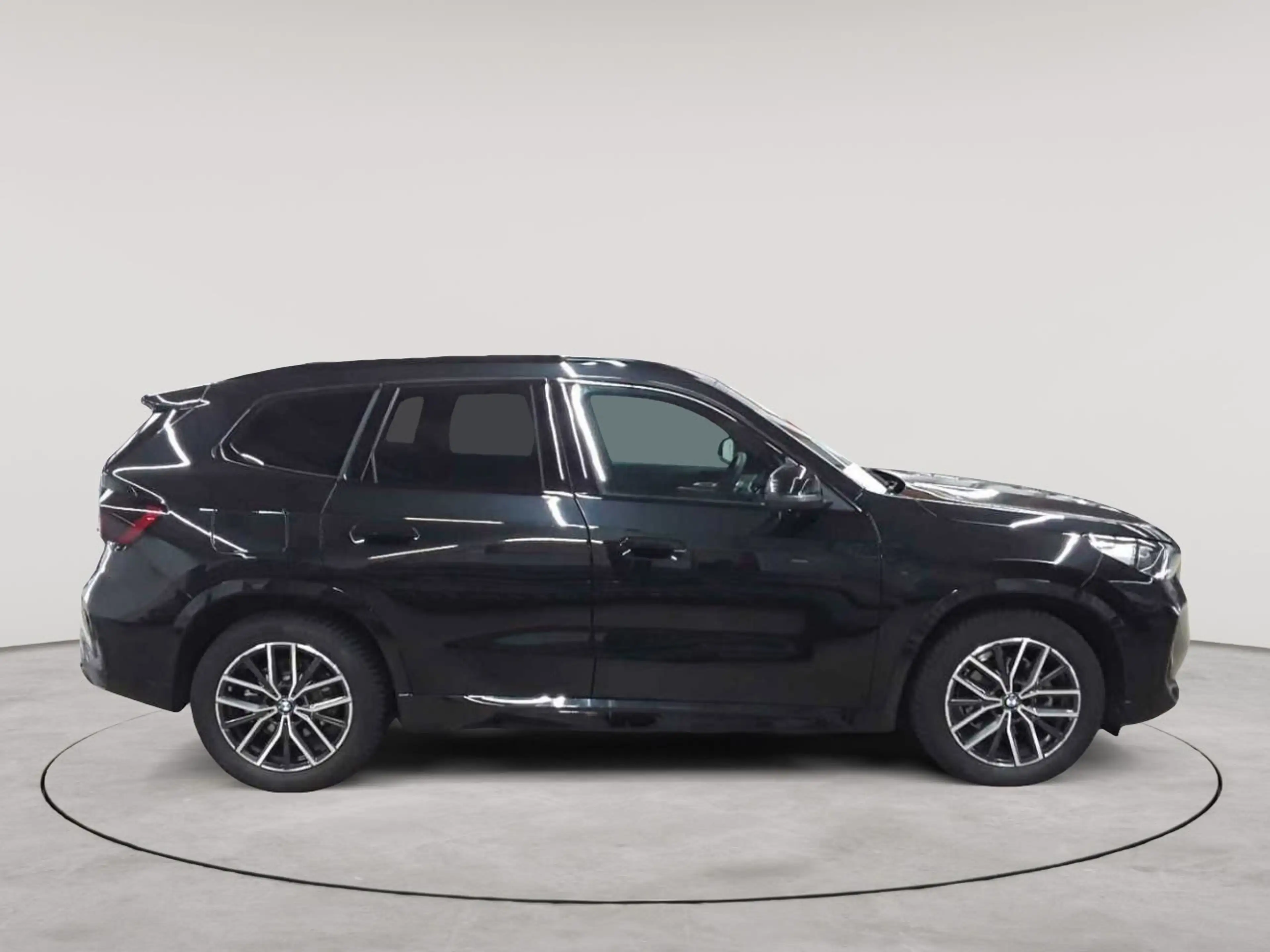 BMW X1 X1 sDrive20d Aut. M Sportpaket AHK H/K Memory — photo 3