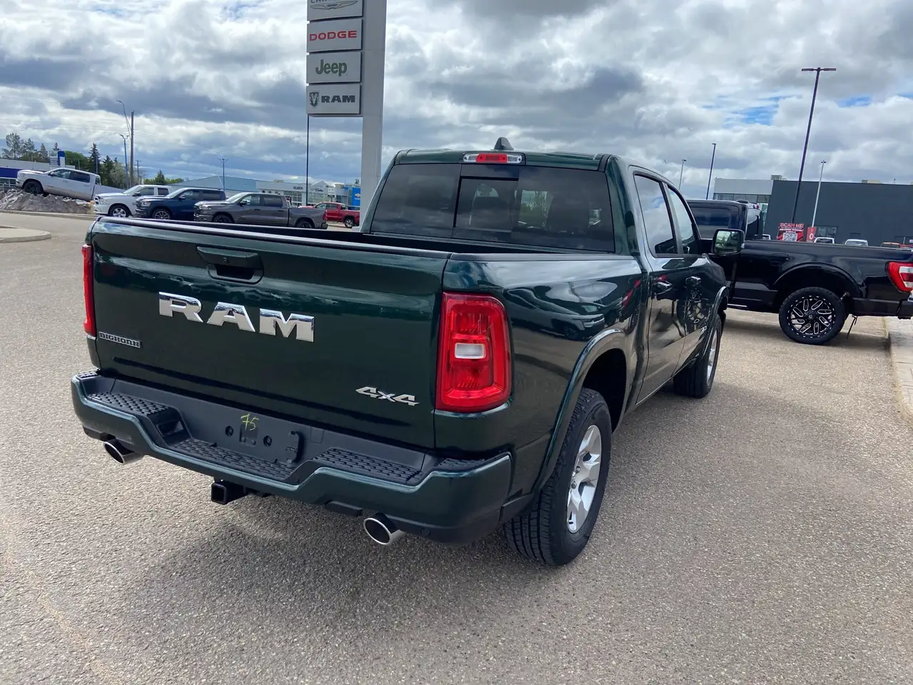 RAM 1500 photo RAM 1500