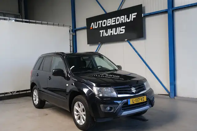 Suzuki Grand Vitara 2.4 Exclusive Automaat - Airco, PDC.