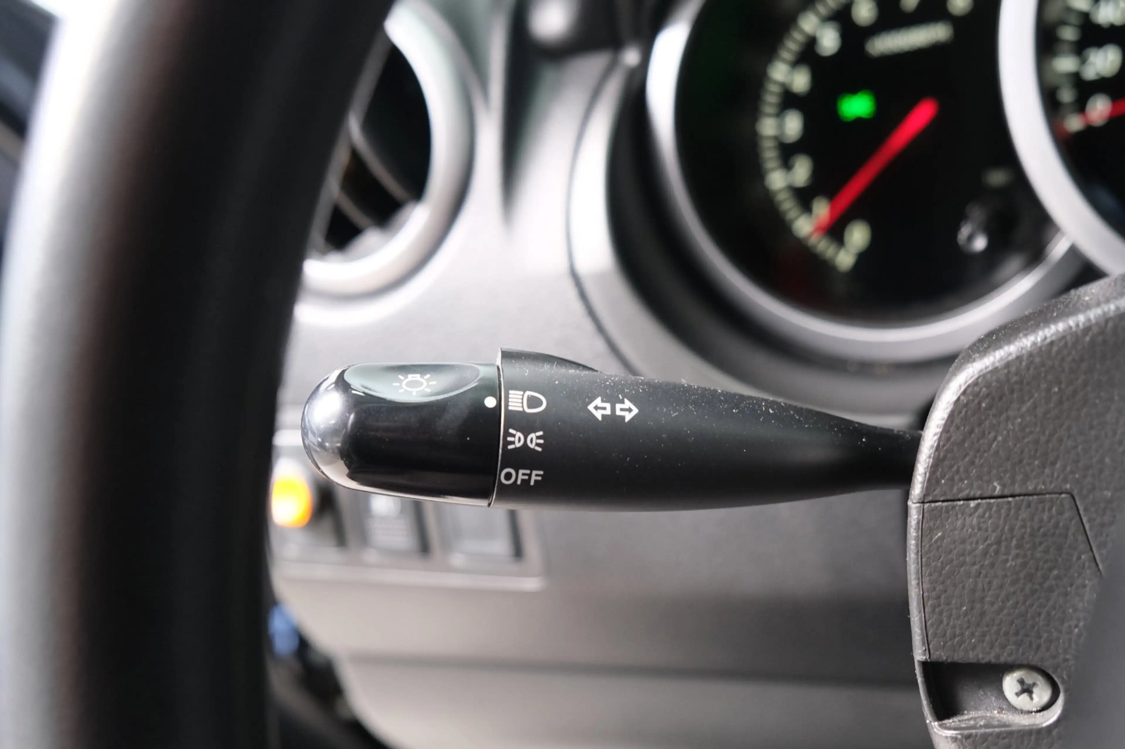 Suzuki Grand Vitara 2.4 Exclusive Automaat - Airco, PDC. — photo 20
