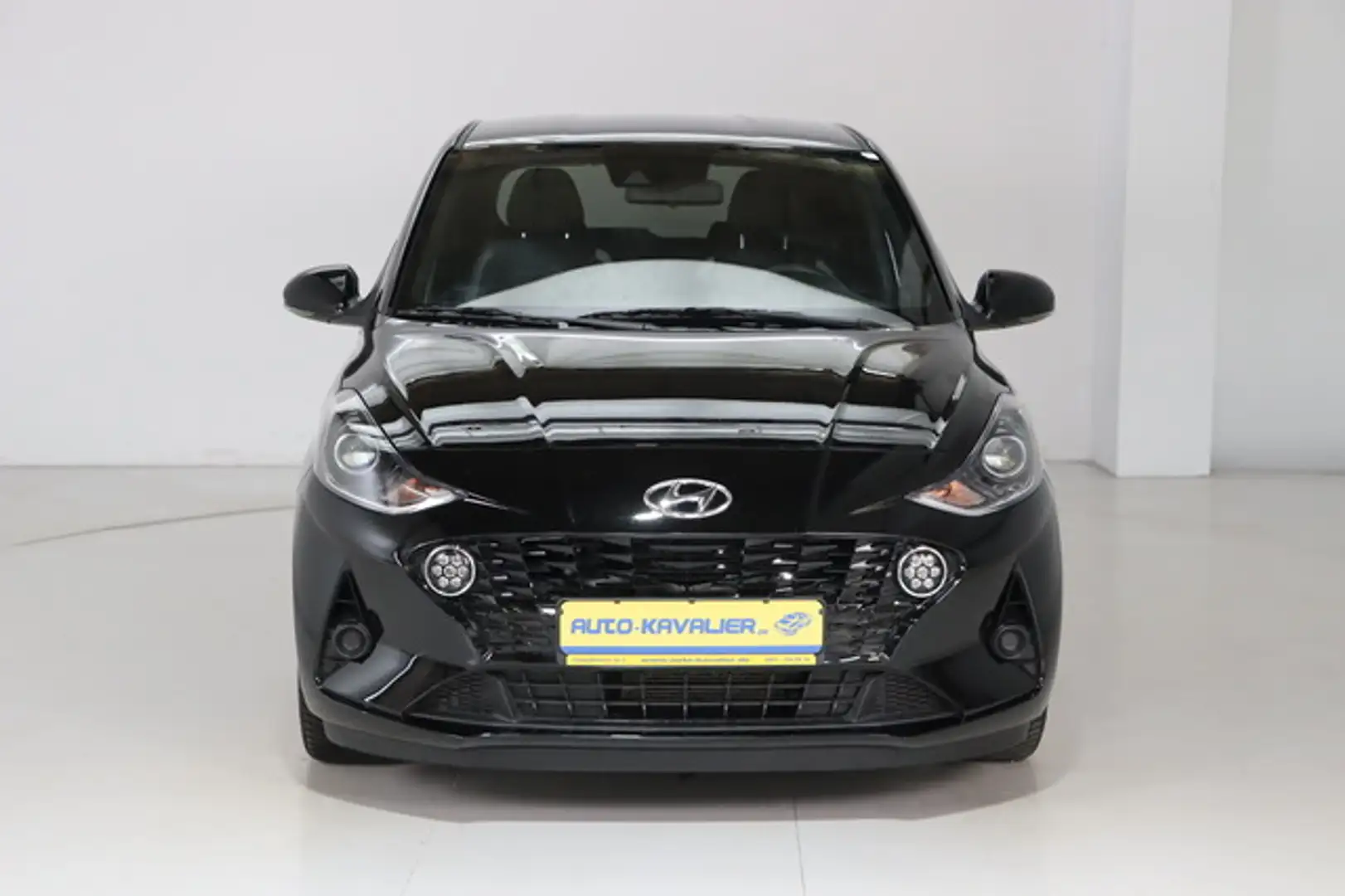 Hyundai i10 * DAB * Navi * Lenkradhzg. * Rückfahrk. Negro - 2