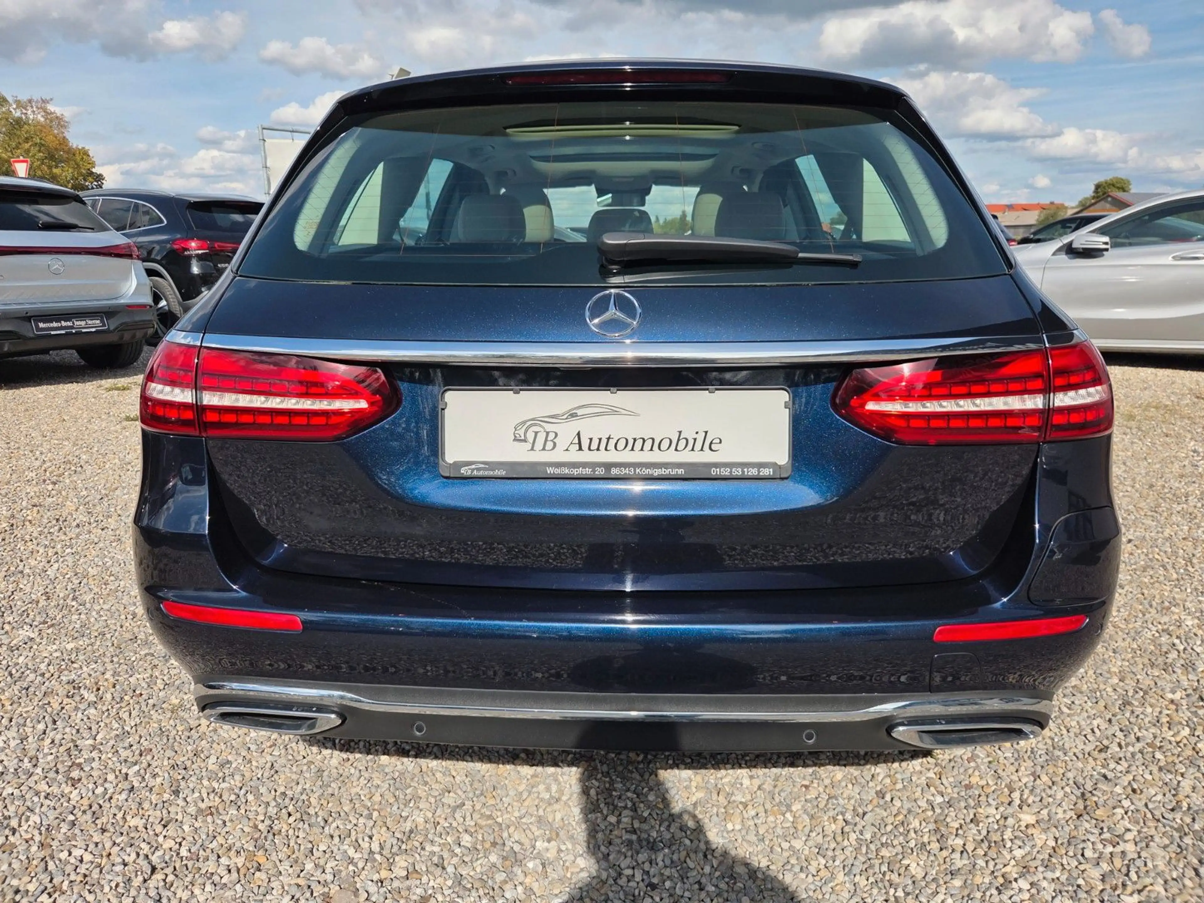 Mercedes-Benz E 300 e T Massage*Pano*360°Kamera*HUD*Keyless — photo 7