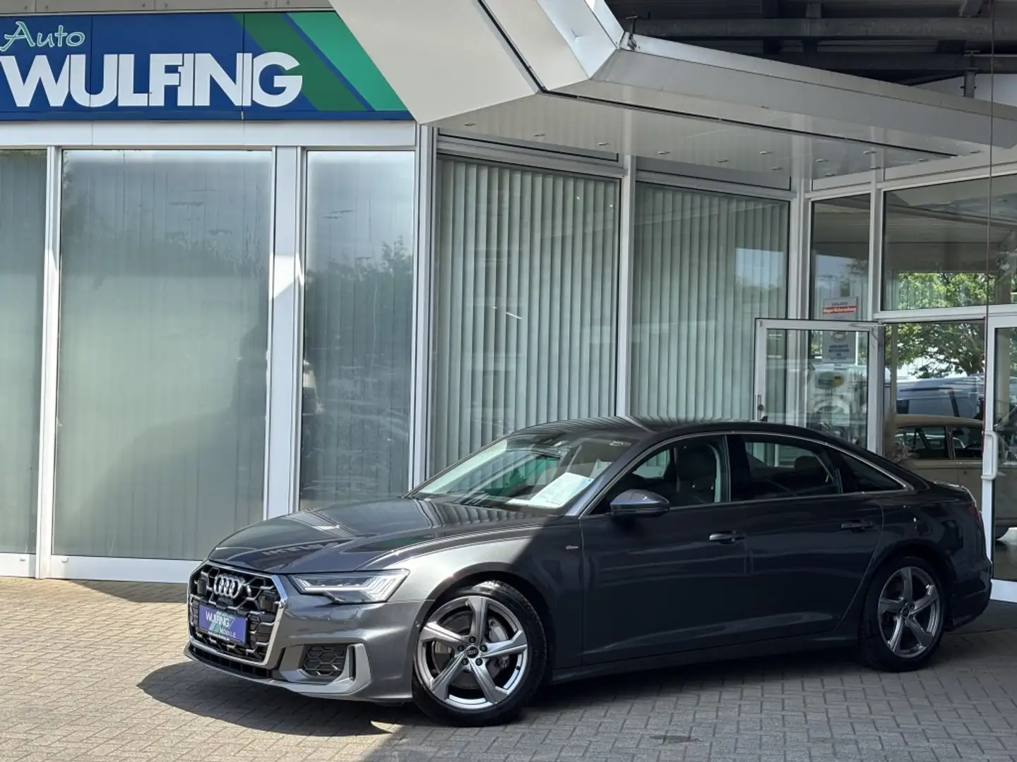 Audi A6 45TFSI S-LINE Navi LED aus 1. Hd. 19 Zoll DAB Gris - 1