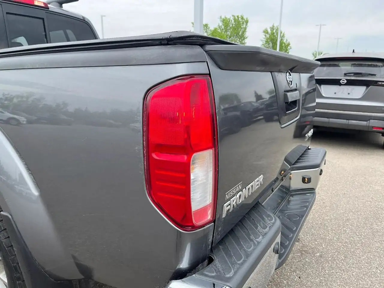 Nissan Frontier снимка Nissan Frontier