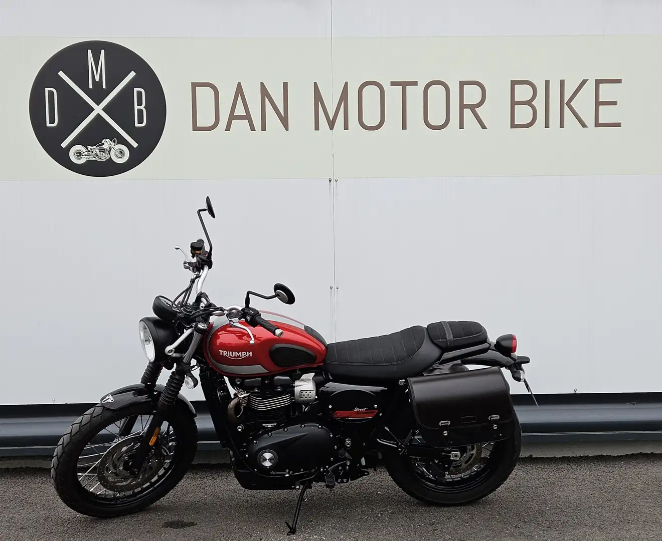 Triumph Street Scrambler Rouge - 1