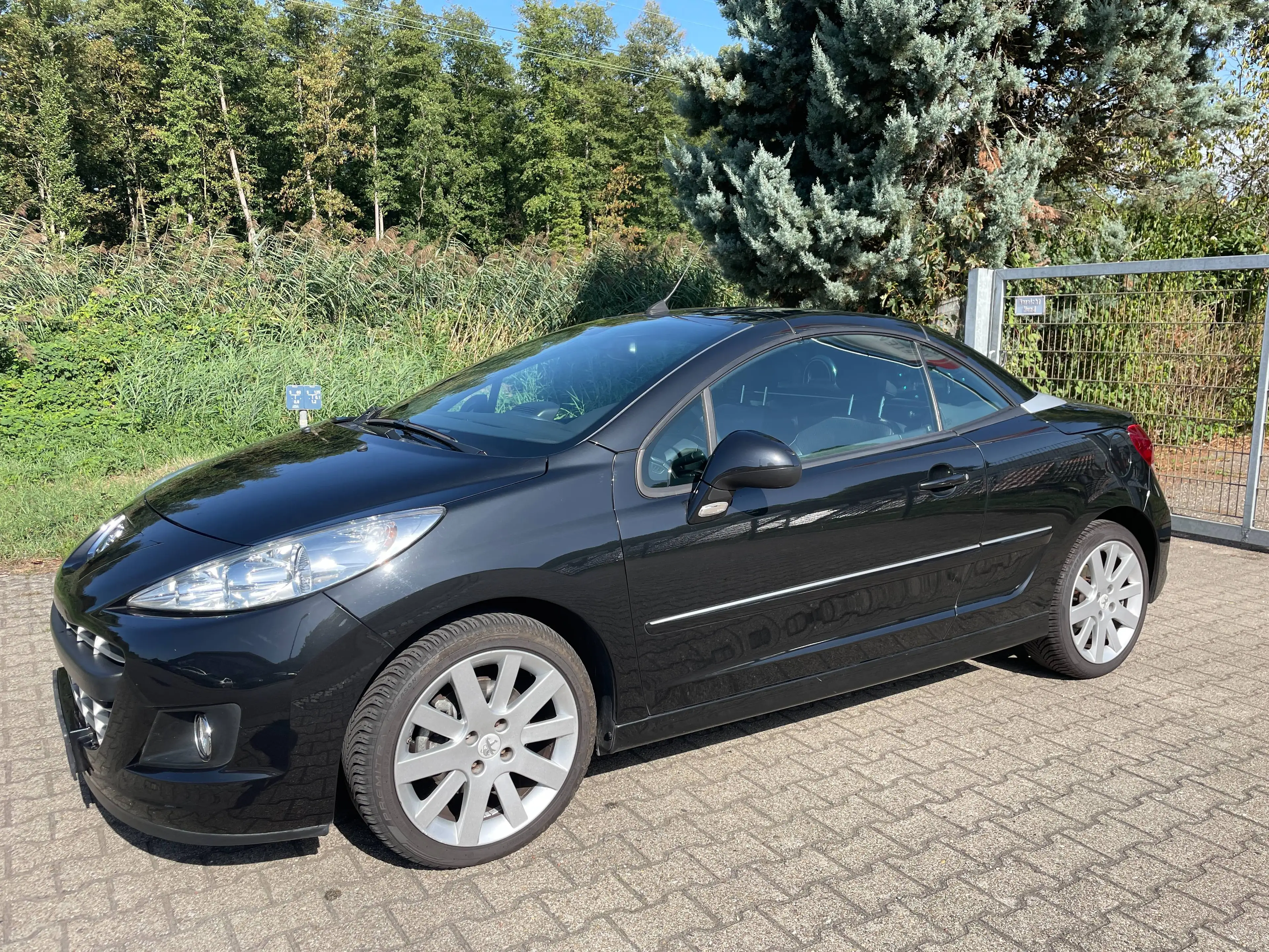 Peugeot 207 CC 120 VTi * Automatik Navi Tempomat SH * — photo 9