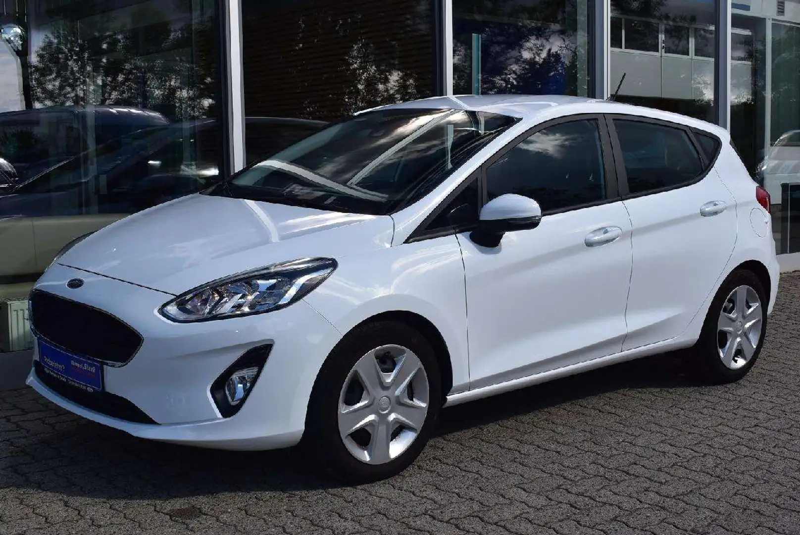 Ford Fiesta Cool & Connect Blanc - 2
