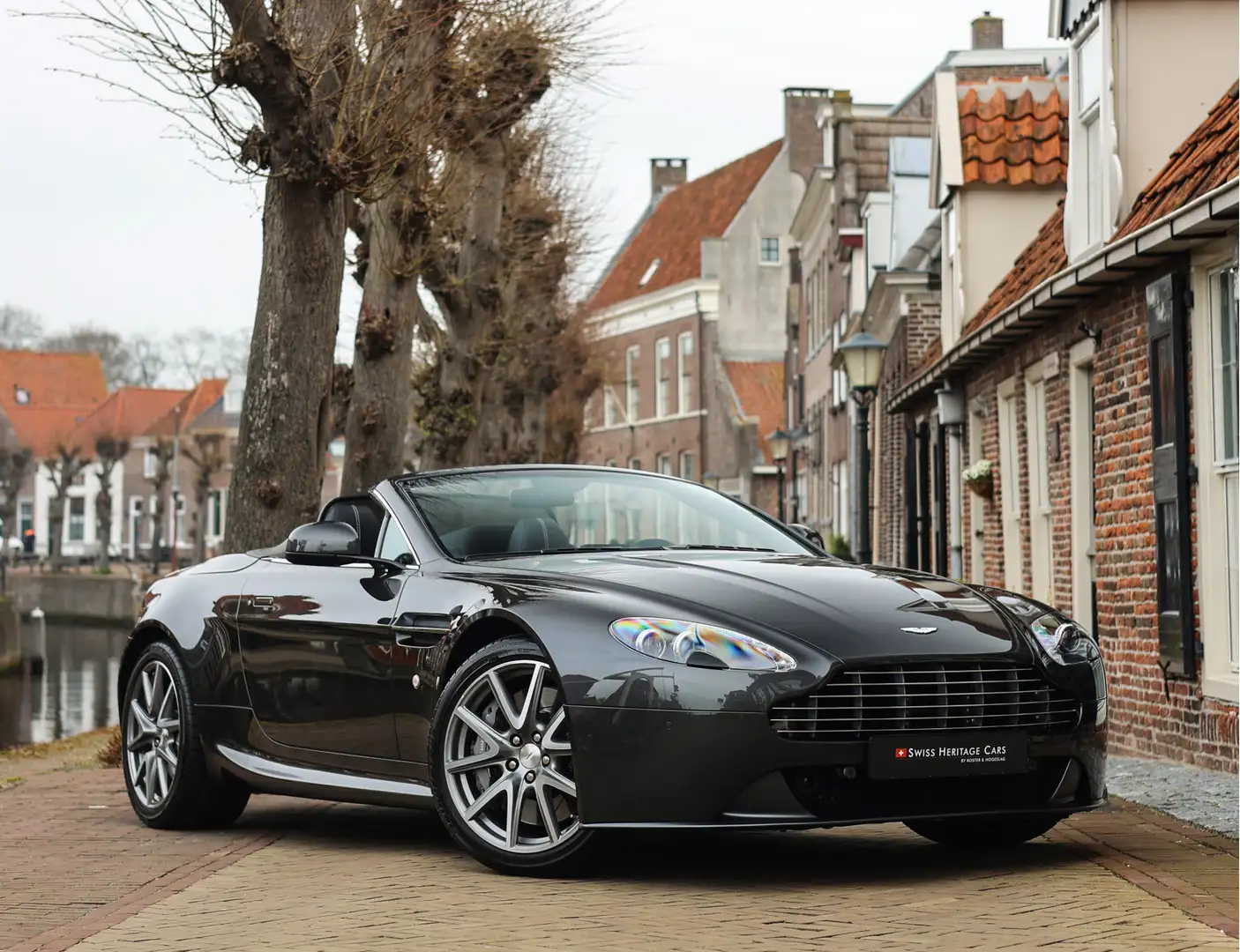 Aston Martin Vantage Roadster 4.7 V8 *Manual*Nieuwstaat!*17.000 km! Grijs - 1