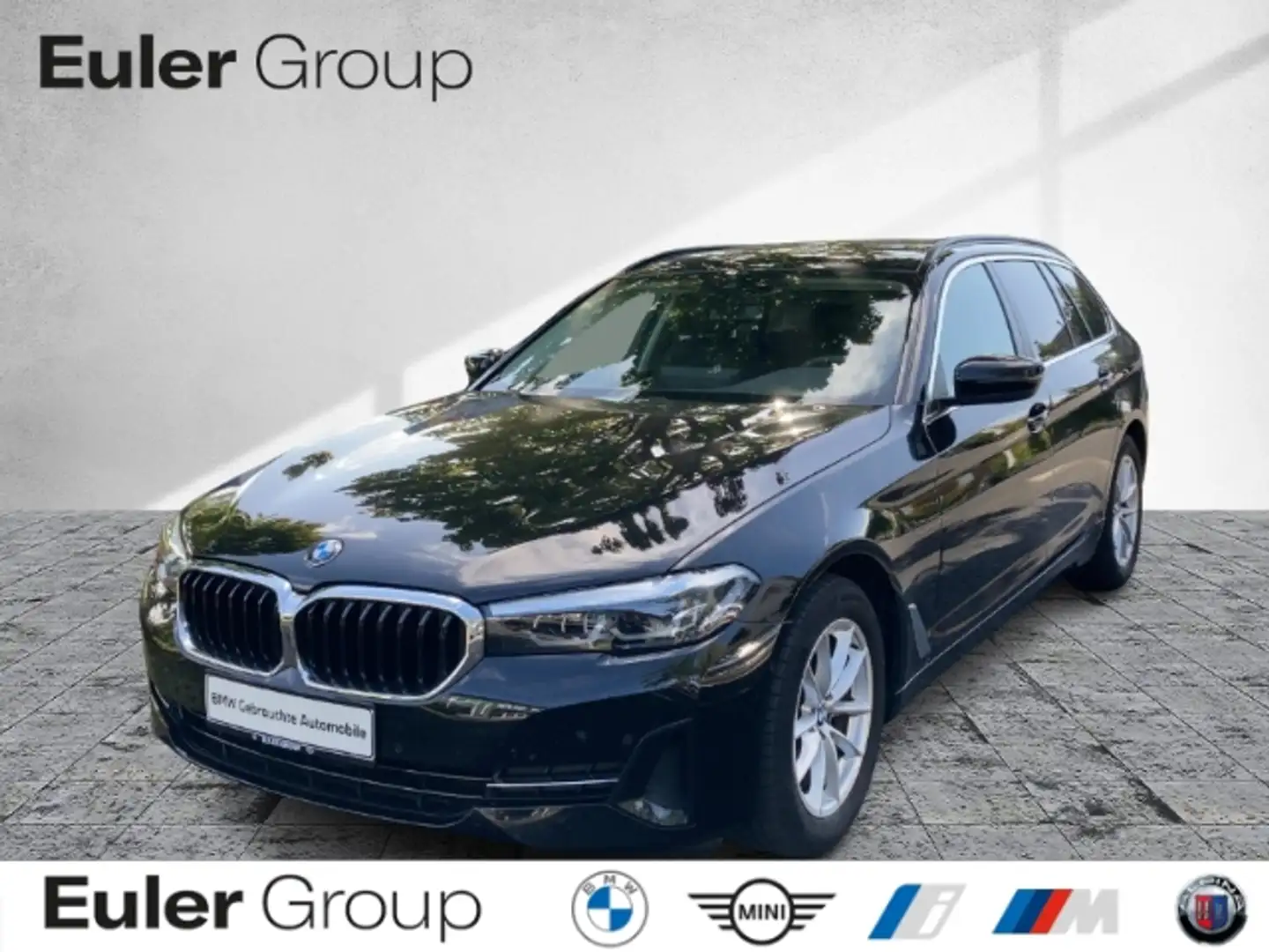 BMW 520 d Touring Luftfederung StandHZG AHK-klappbar AHK N Schwarz - 1