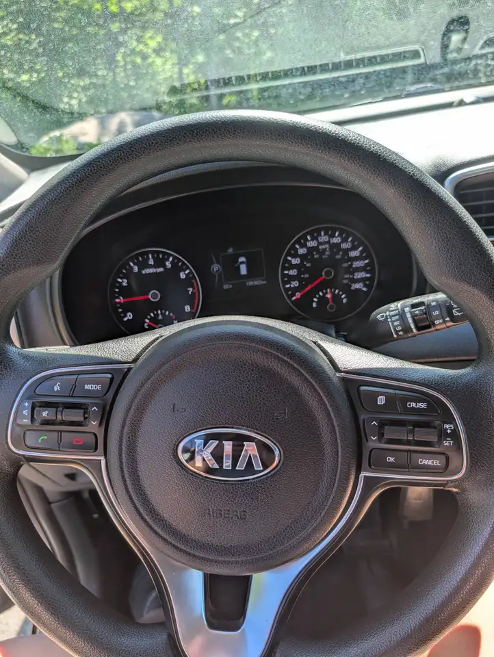 Kia Sportage снимка Kia Sportage