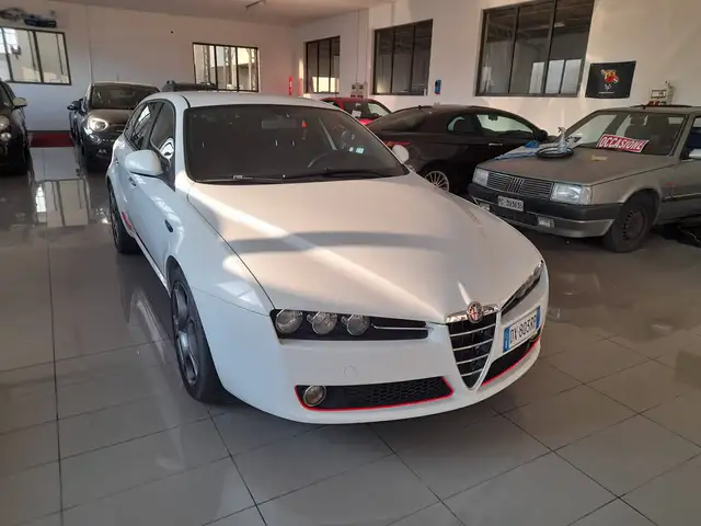 Alfa Romeo 159 159 Sportwagon Sportwagon 1750 tbi Distinctive