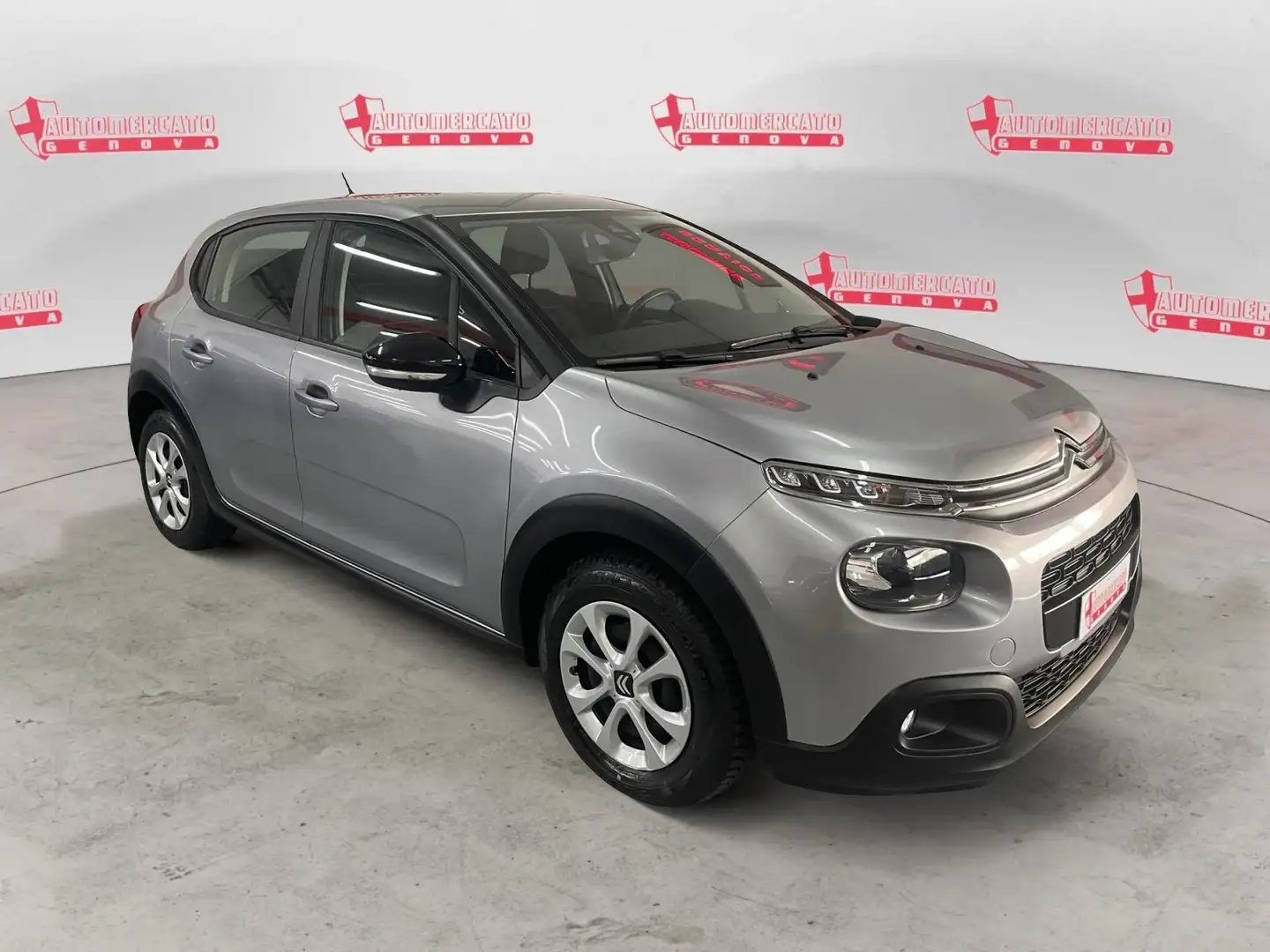Citroen C3 C3 PureTech 82 Feel Gris - 2
