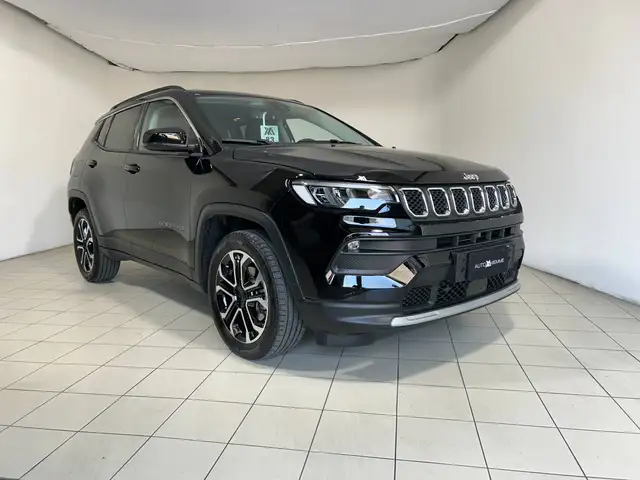 Jeep Compass view 2